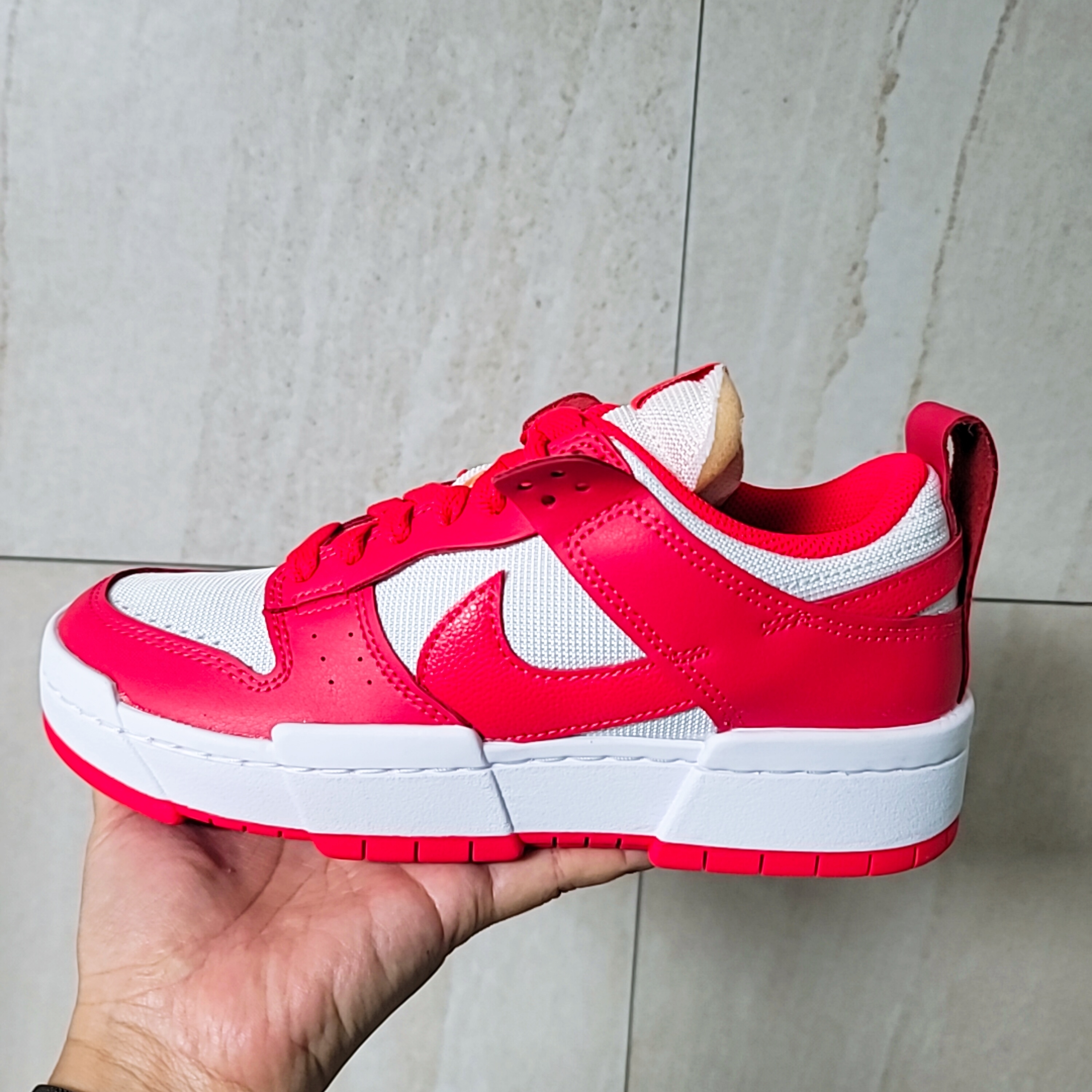 (W) Nike Dunk Low Disrupt Siren Red 착용 스타일 - 4