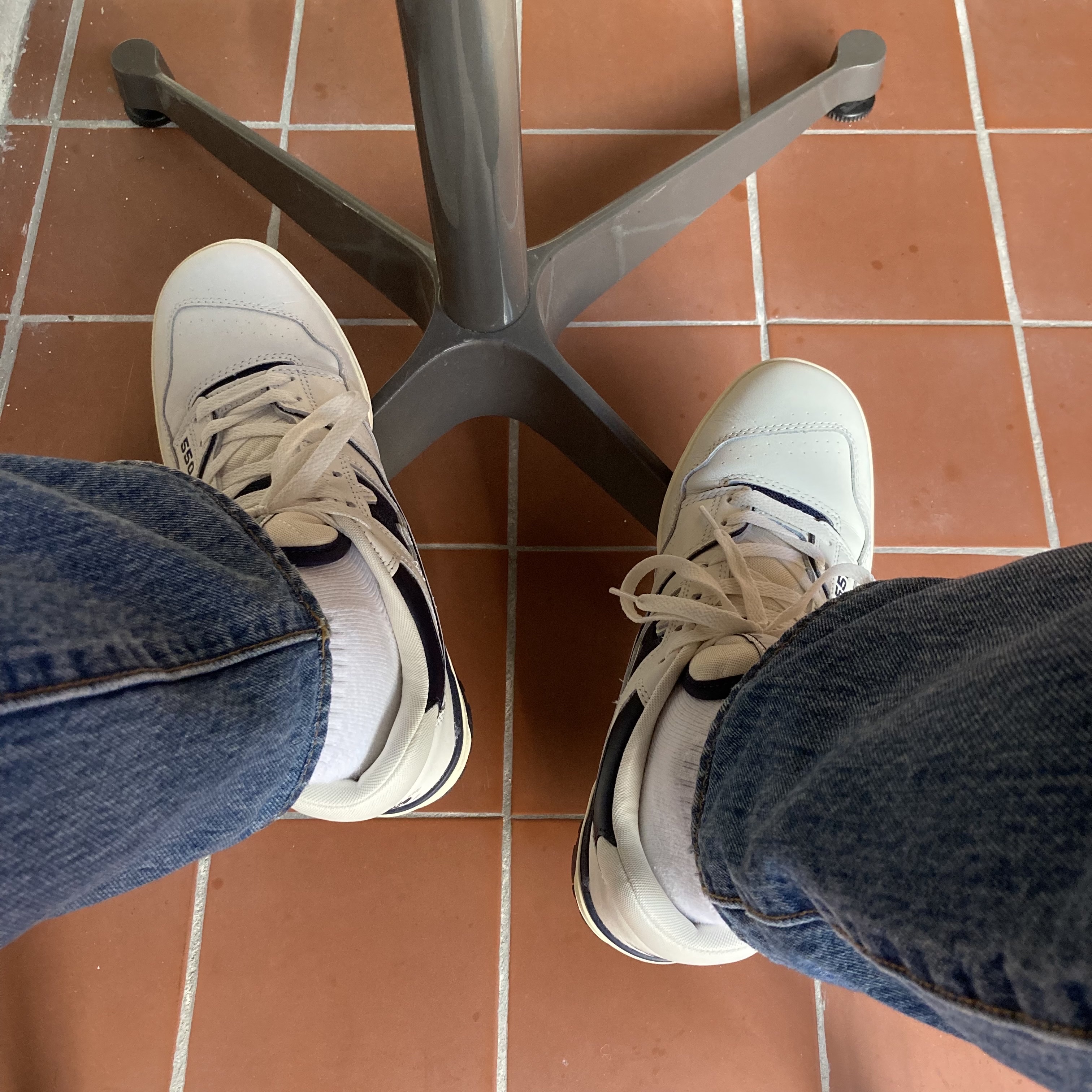 New Balance x Aime Leon Dore 550 Navy 착용 스타일