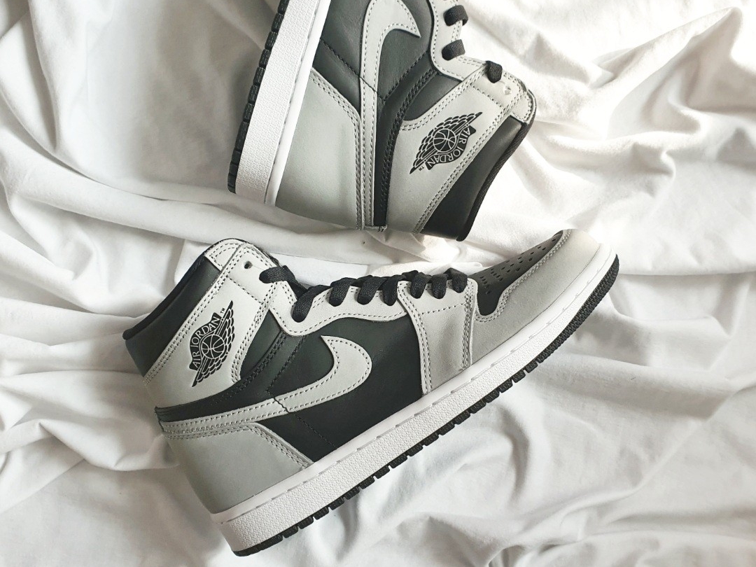 Jordan 1 Retro High OG Shadow 2.0, (GS) Jordan 1 Retro High OG Shadow 2.0 착용 스타일 - 4