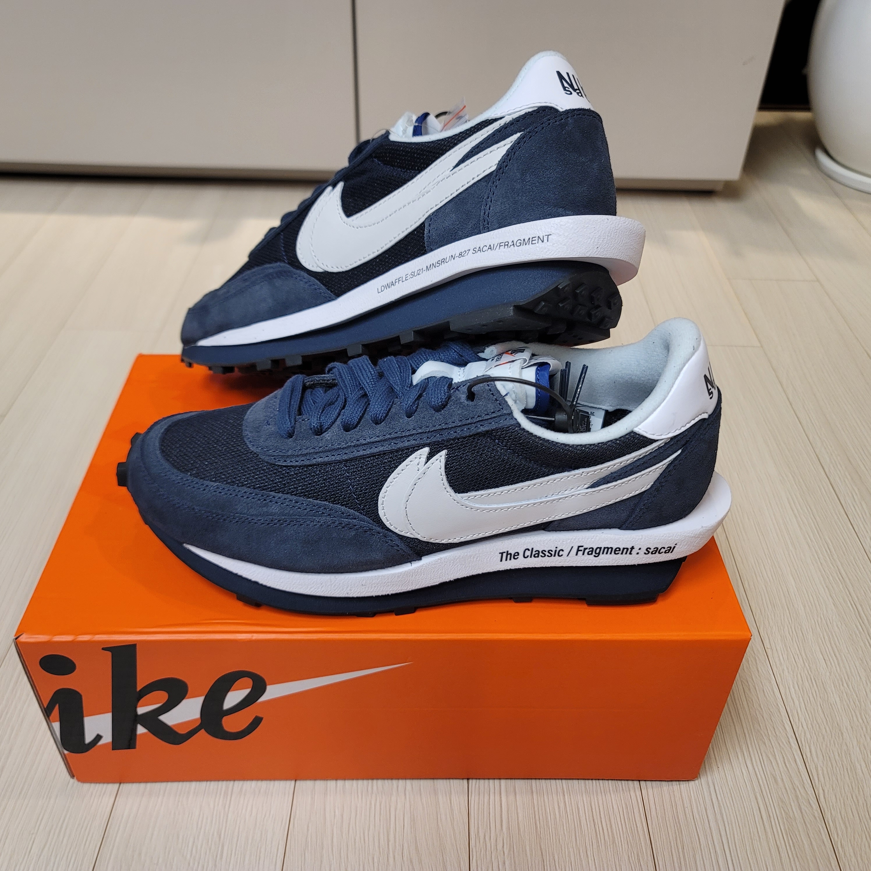 Nike x Sacai x Fragment LDWaffle Blackened Blue 착용 스타일 - 2
