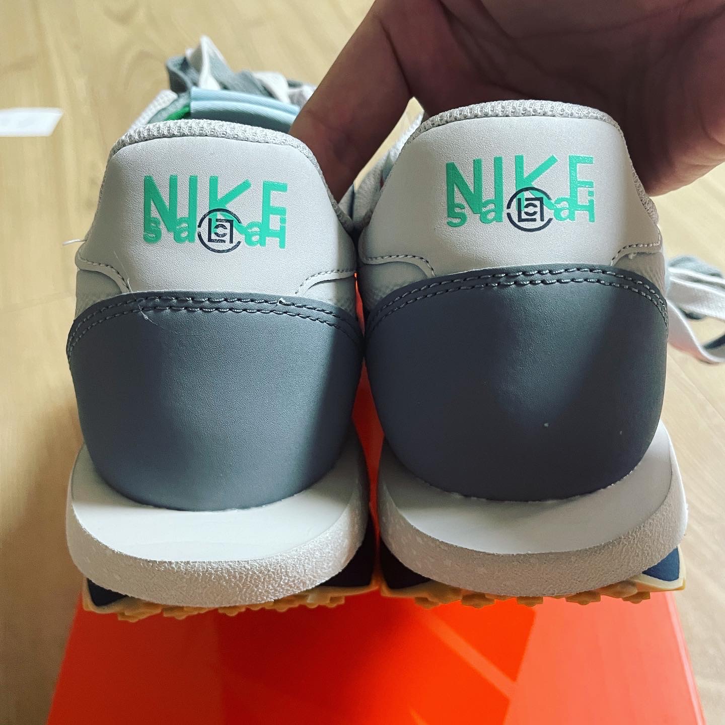 Nike x Sacai x Clot LDWaffle Cool Grey 착용 스타일 - 5