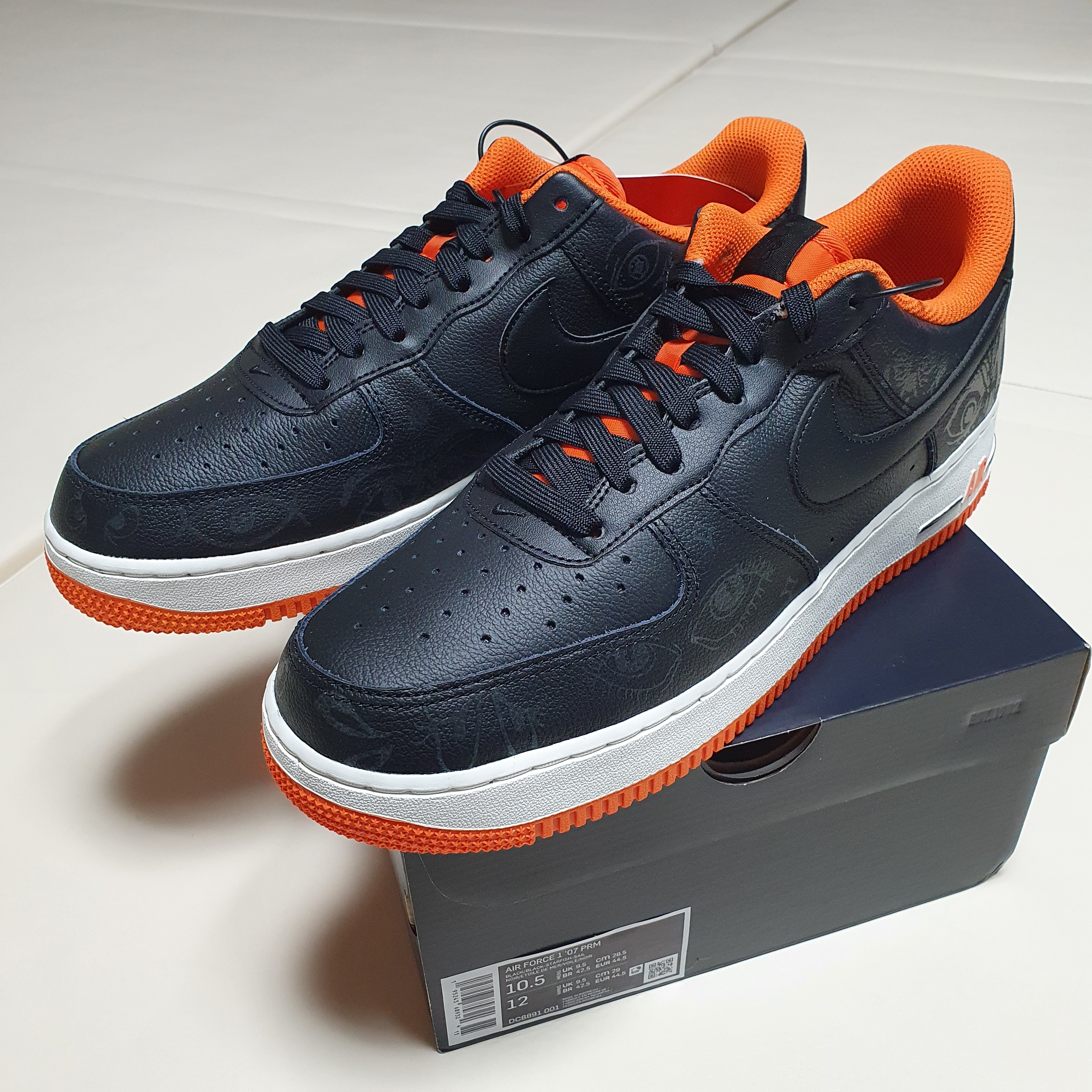 Nike Air Force 1 '07 PRM Halloween 착용 스타일 - 1