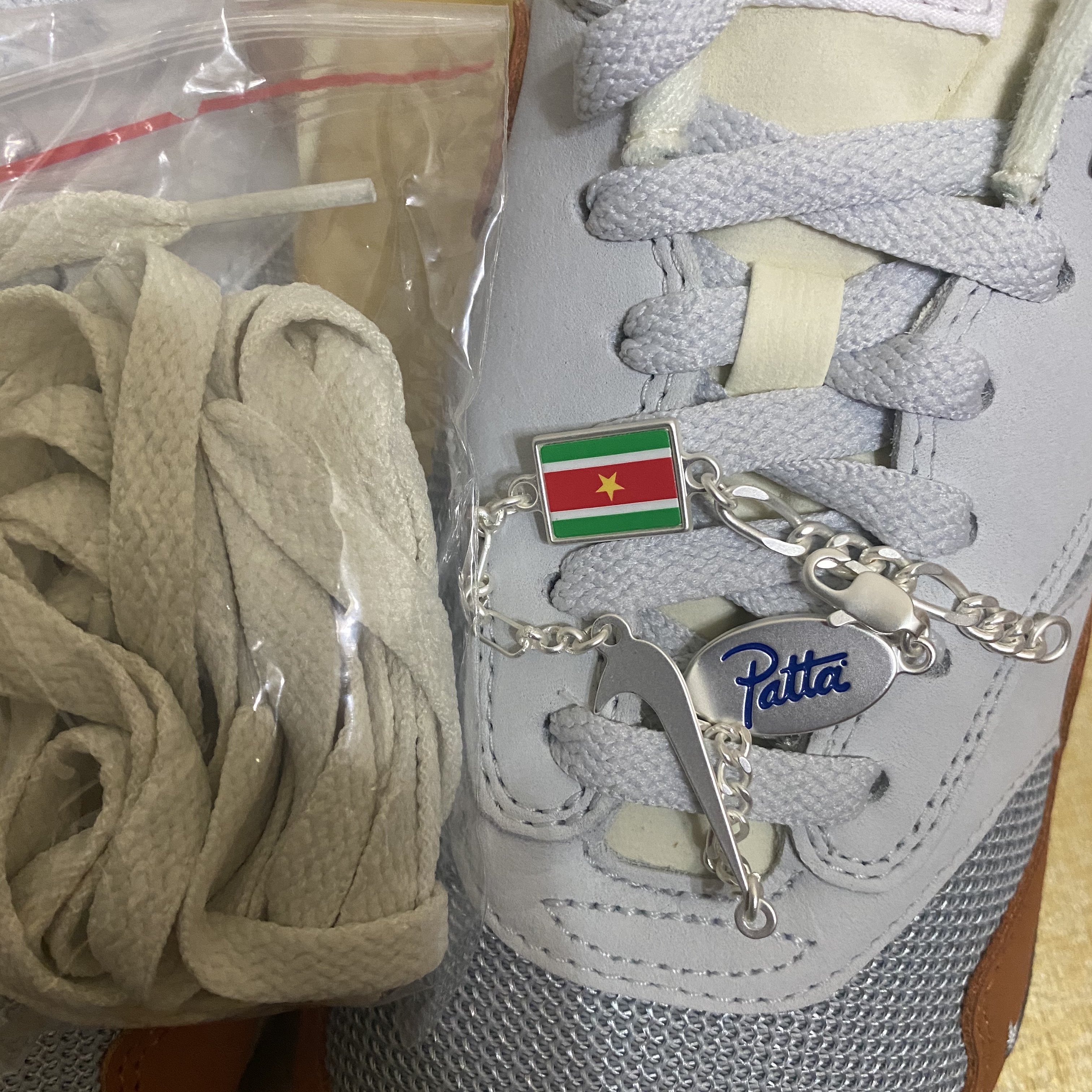 Nike x Patta Air Max 1 Monarch 착용 스타일 - 2