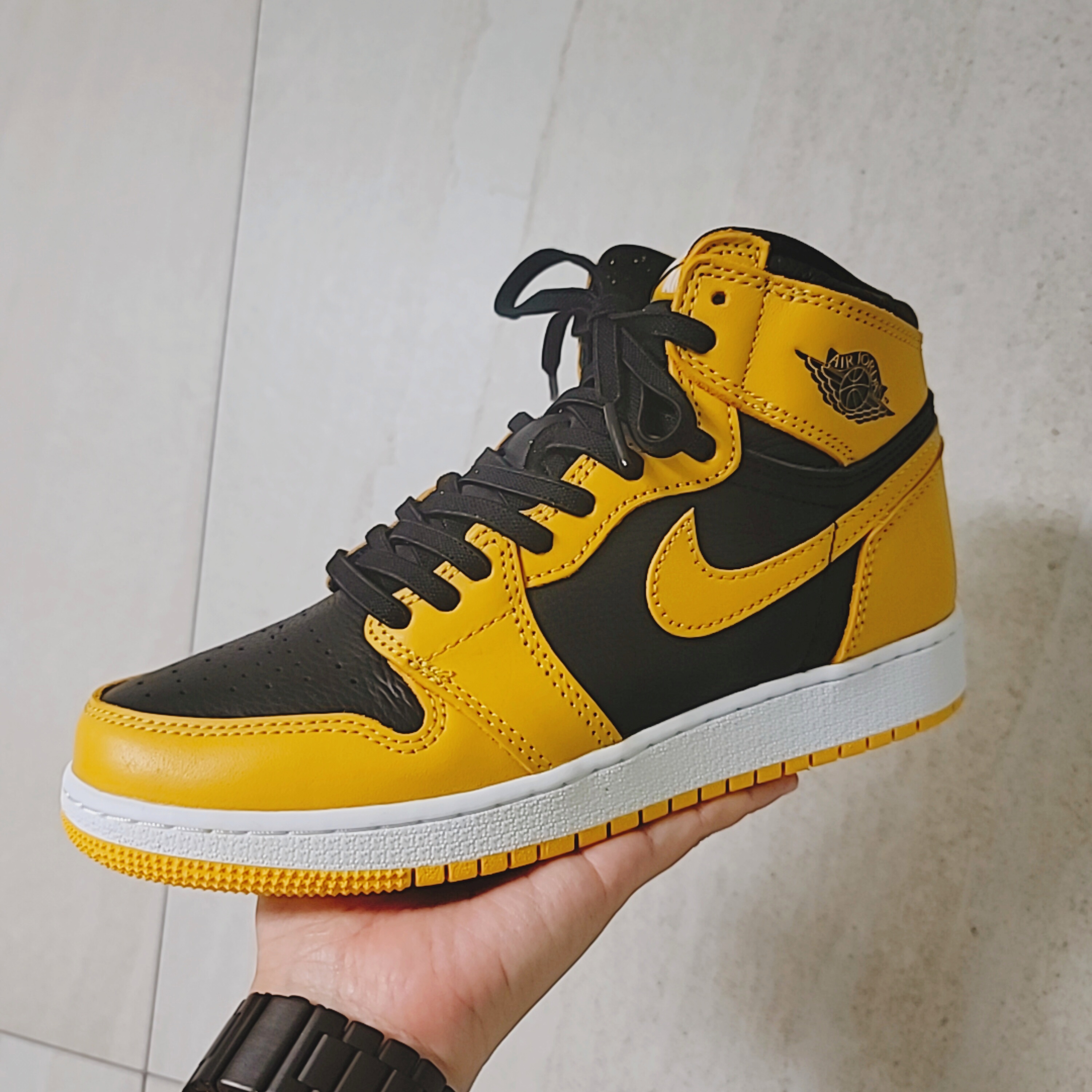 (GS) Jordan 1 Retro High OG Pollen 착용 스타일 - 2