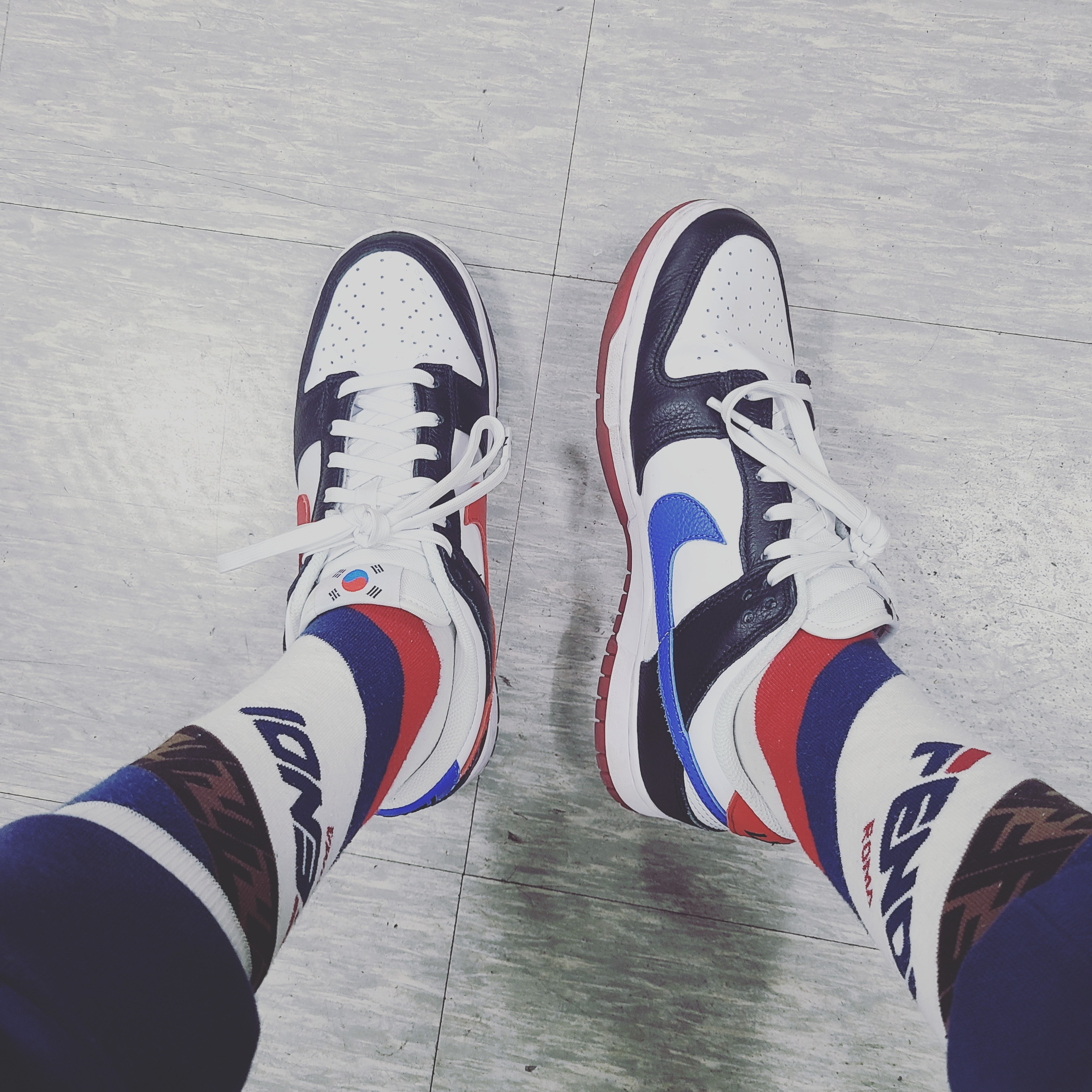 Nike Dunk Low SE Seoul 착용 스타일