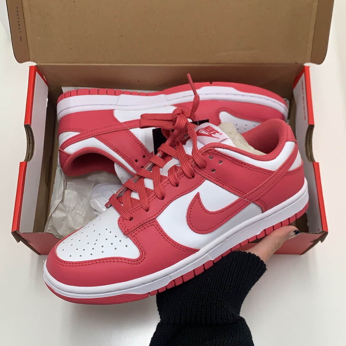 (W) Nike Dunk Low Archeo Pink 착용 스타일