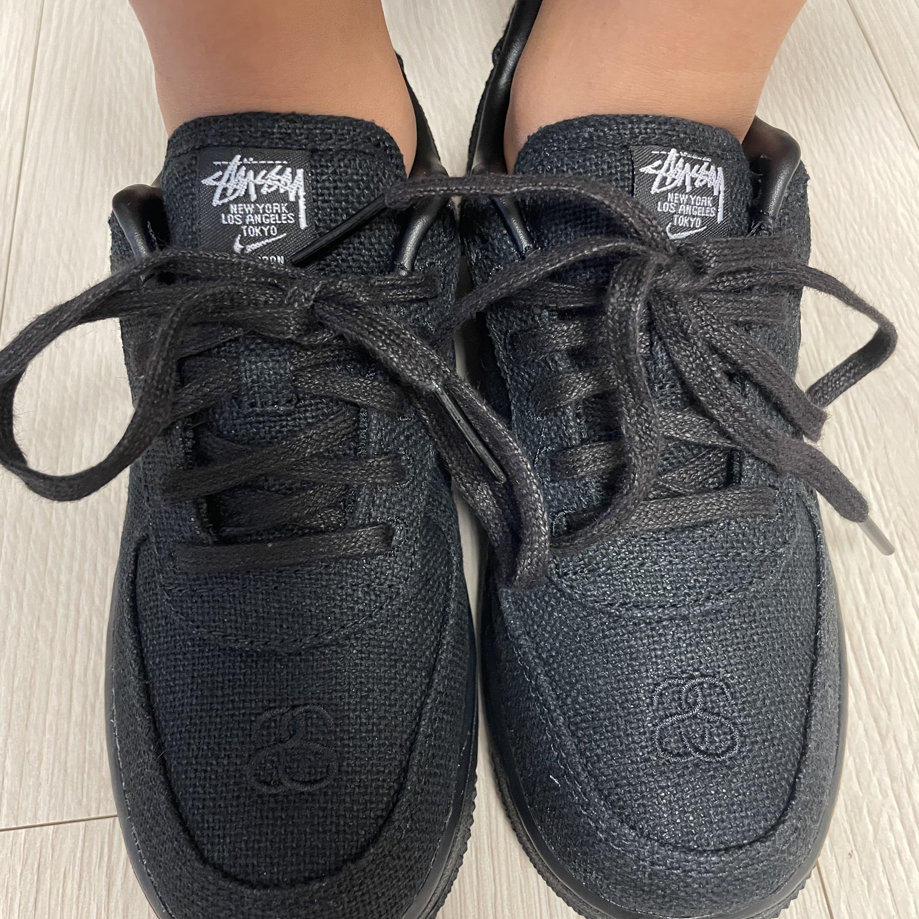 (PS) Nike x Stussy Force 1 Low Triple Black 착용 스타일 - 1