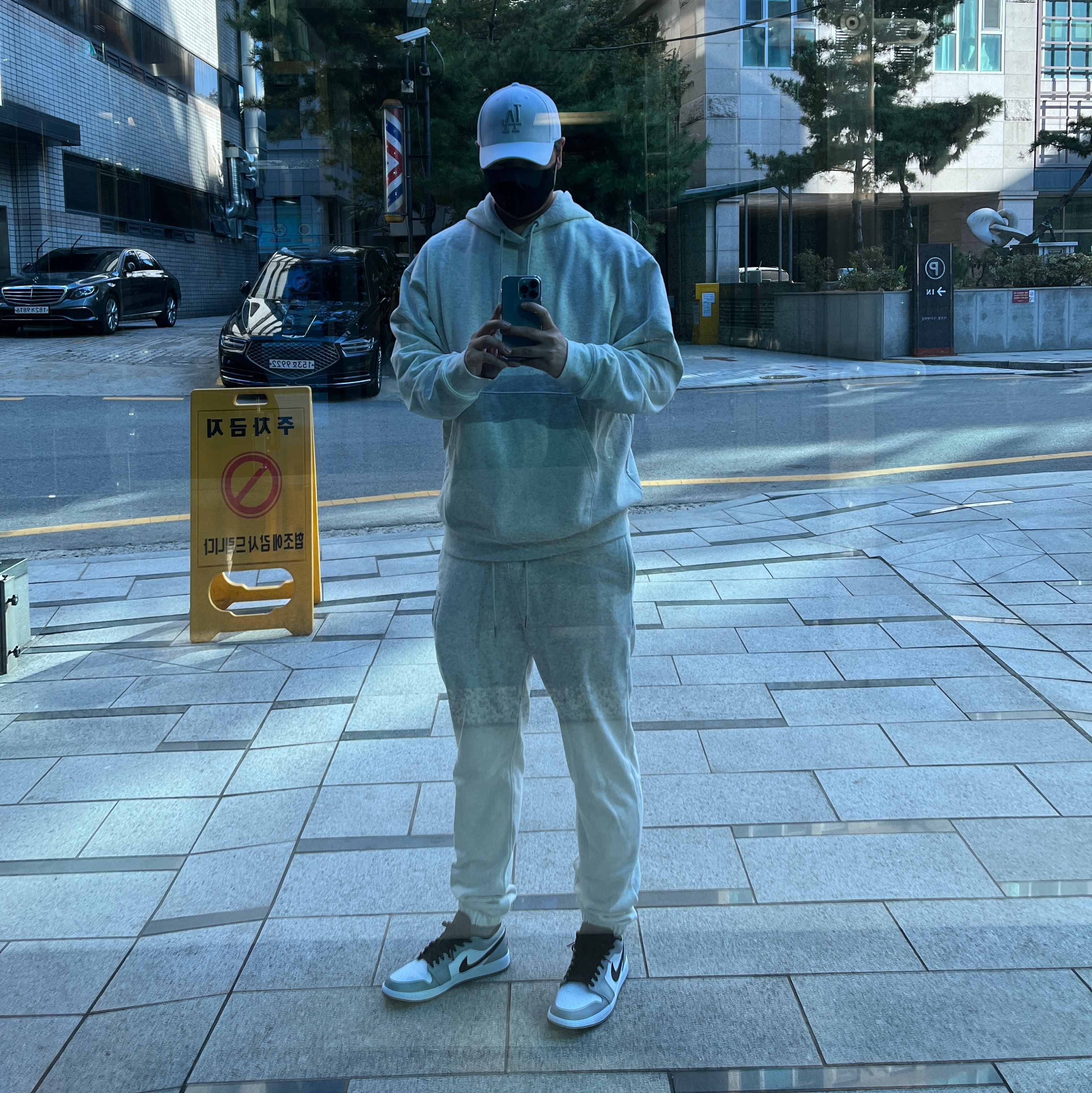 Jordan 1 Low Light Smoke Grey 착용 스타일