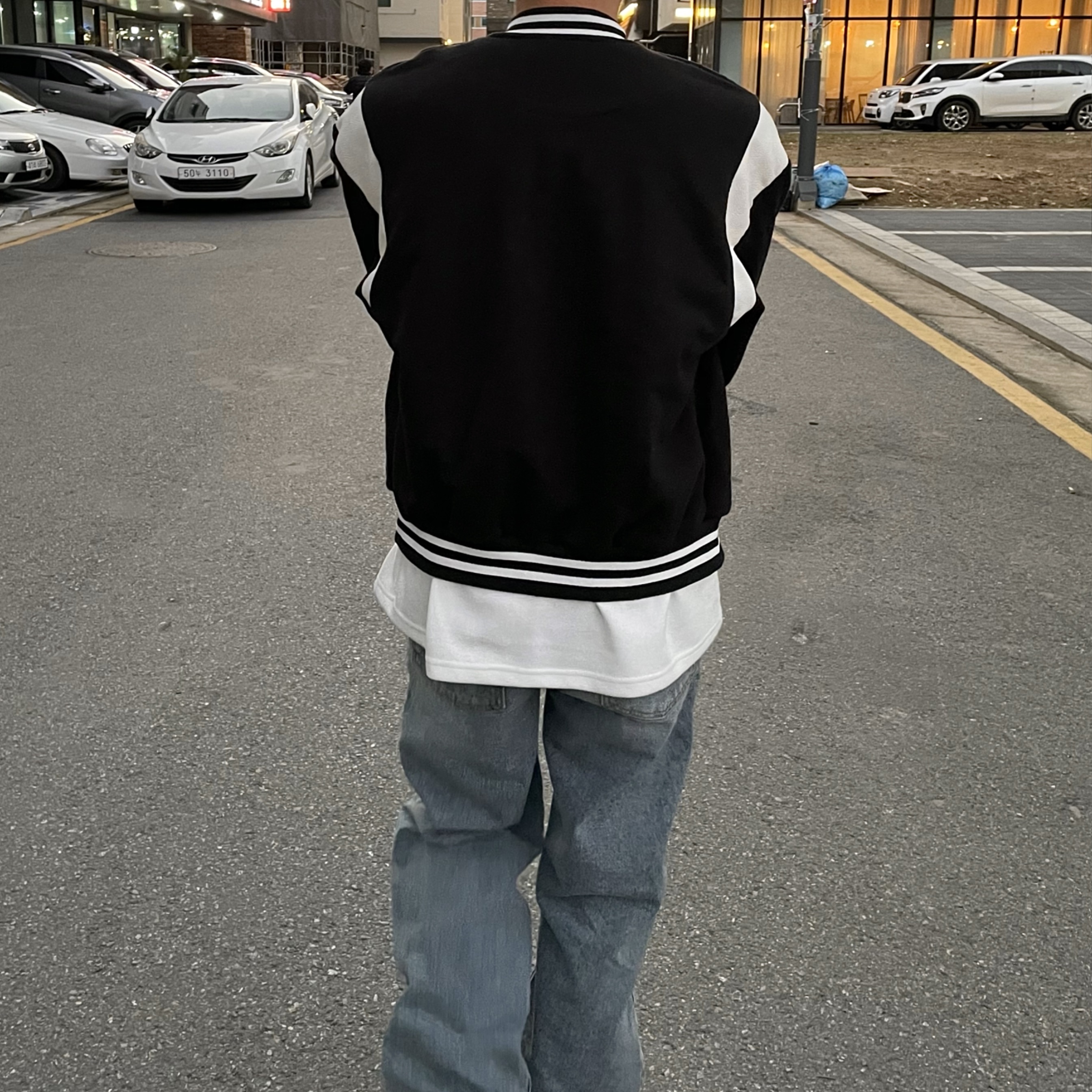Vans Vault OG Authentic LX Black 착용 스타일 - 5