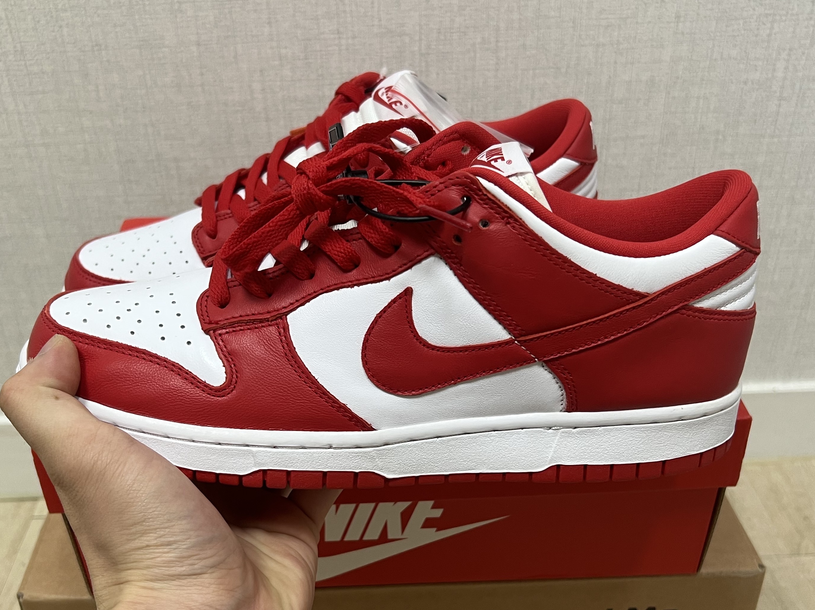 Nike Dunk Low SP University Red 2020 착용 스타일 - 3
