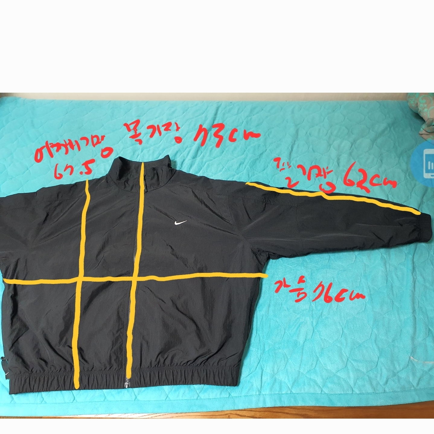 Nike NRG Solo Swoosh Satin Bomber Jacket Black Kumquat - Asia, Nike M NRG Solo Swoosh Track Jacket Black - Asia 착용 스타일 - 2