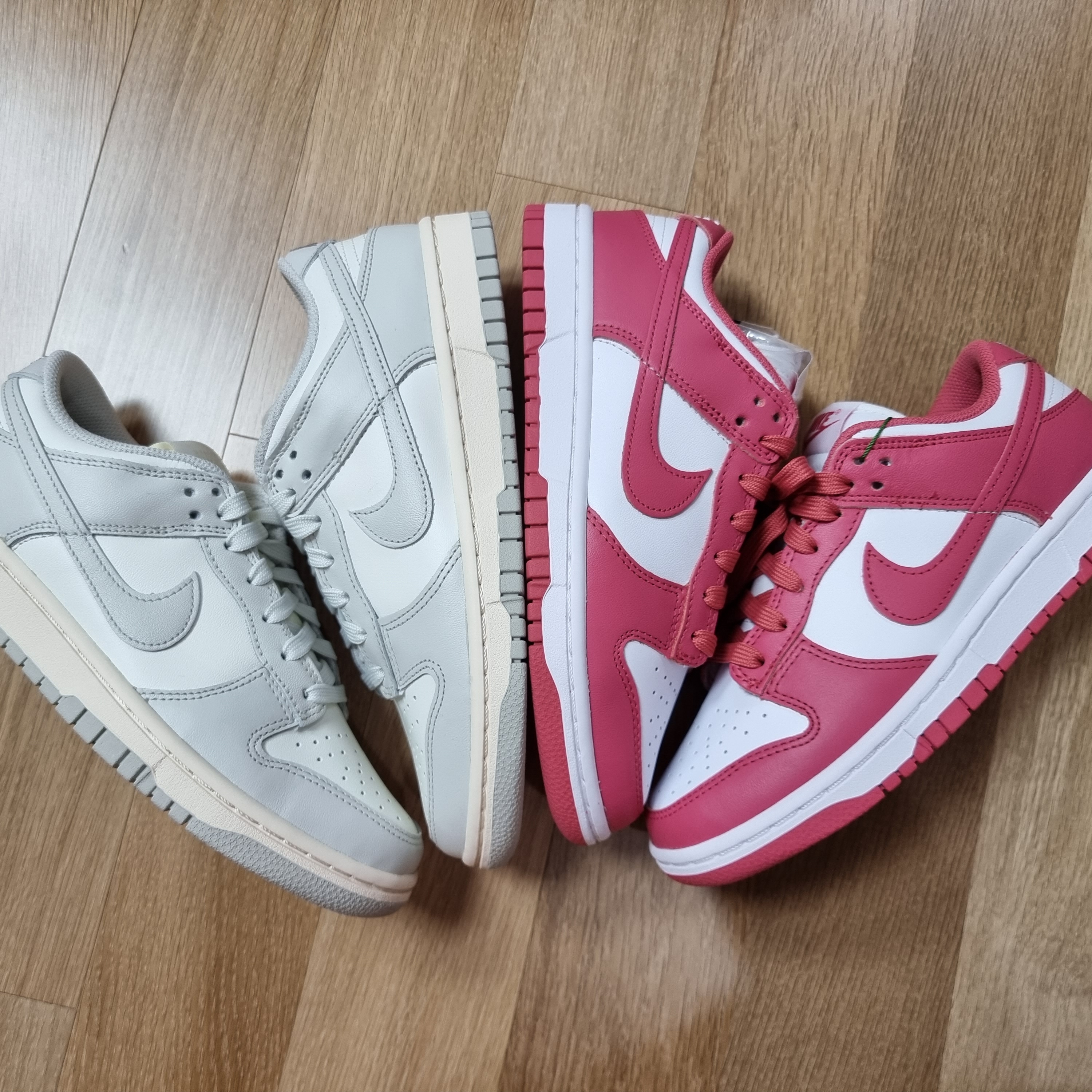 (W) Nike Dunk Low Light Bone, (W) Nike Dunk Low Archeo Pink 착용 스타일 - 4