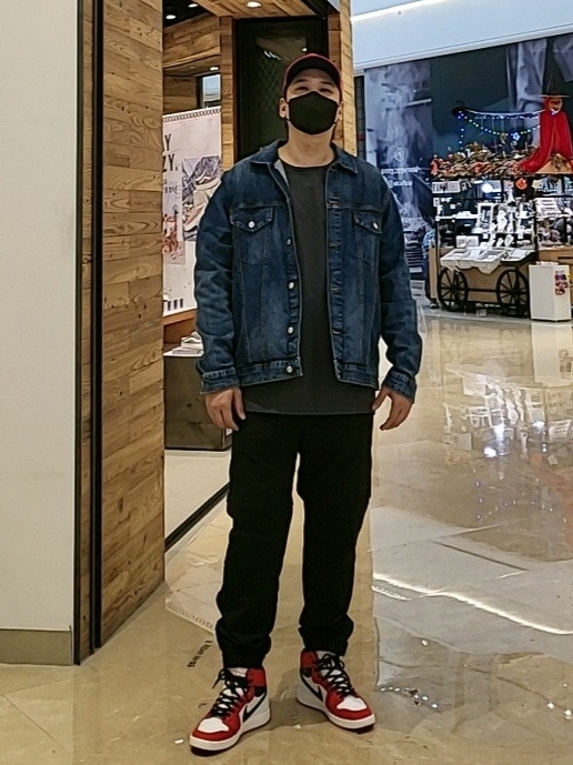 Jordan 1 KO Chicago 2021 착용 스타일 - 3