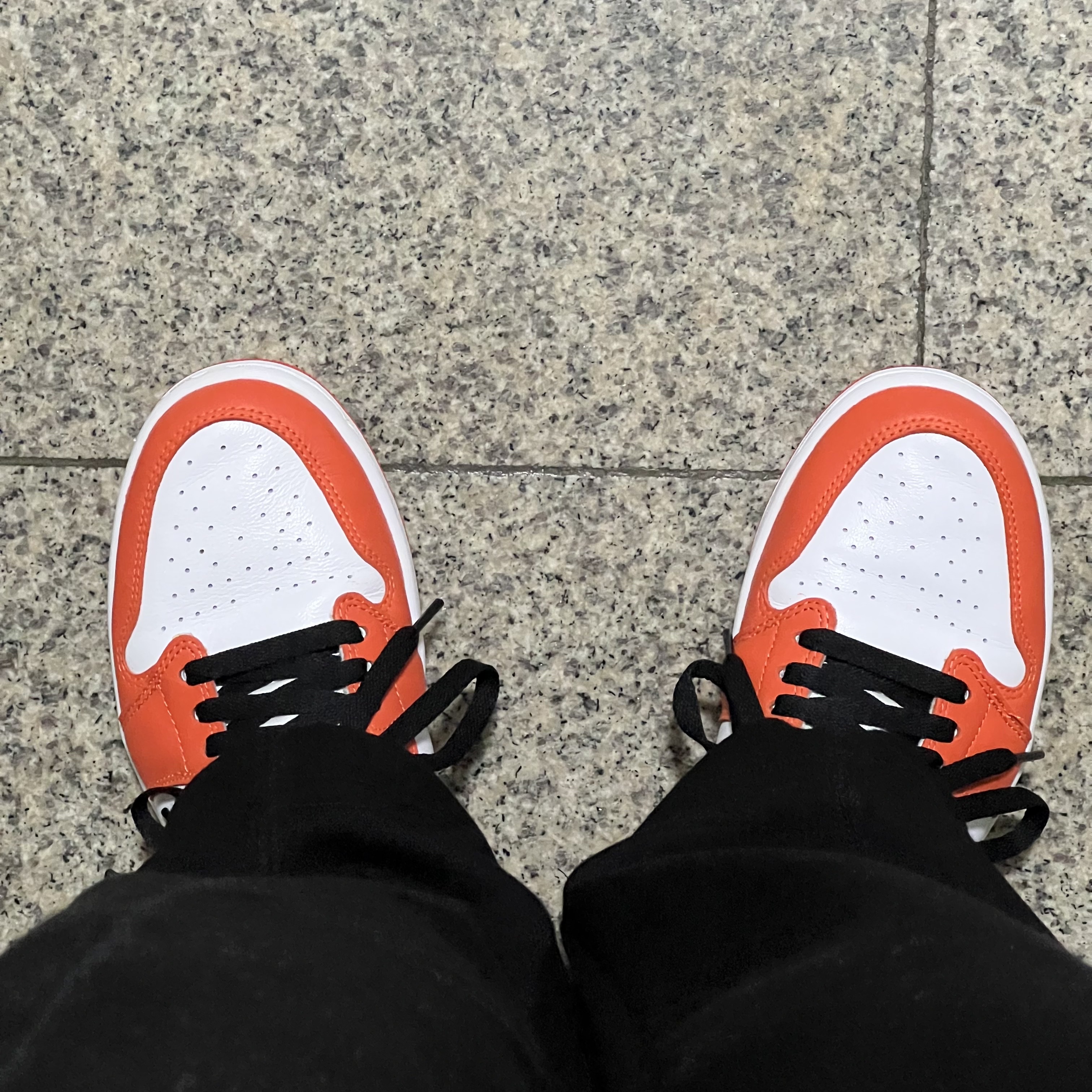 Jordan 1 Low OG Starfish, (W) Jordan 1 Low OG Starfish 착용 스타일