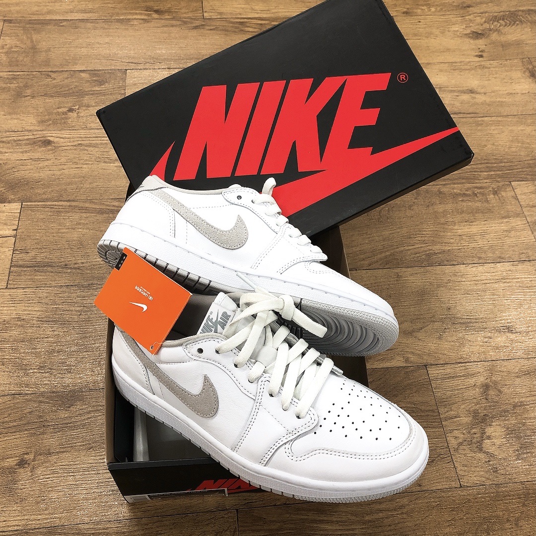 (W) Jordan 1 Low OG Neutral Grey 착용 스타일