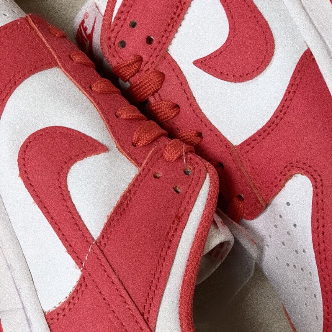 (W) Nike Dunk Low Archeo Pink 착용 스타일