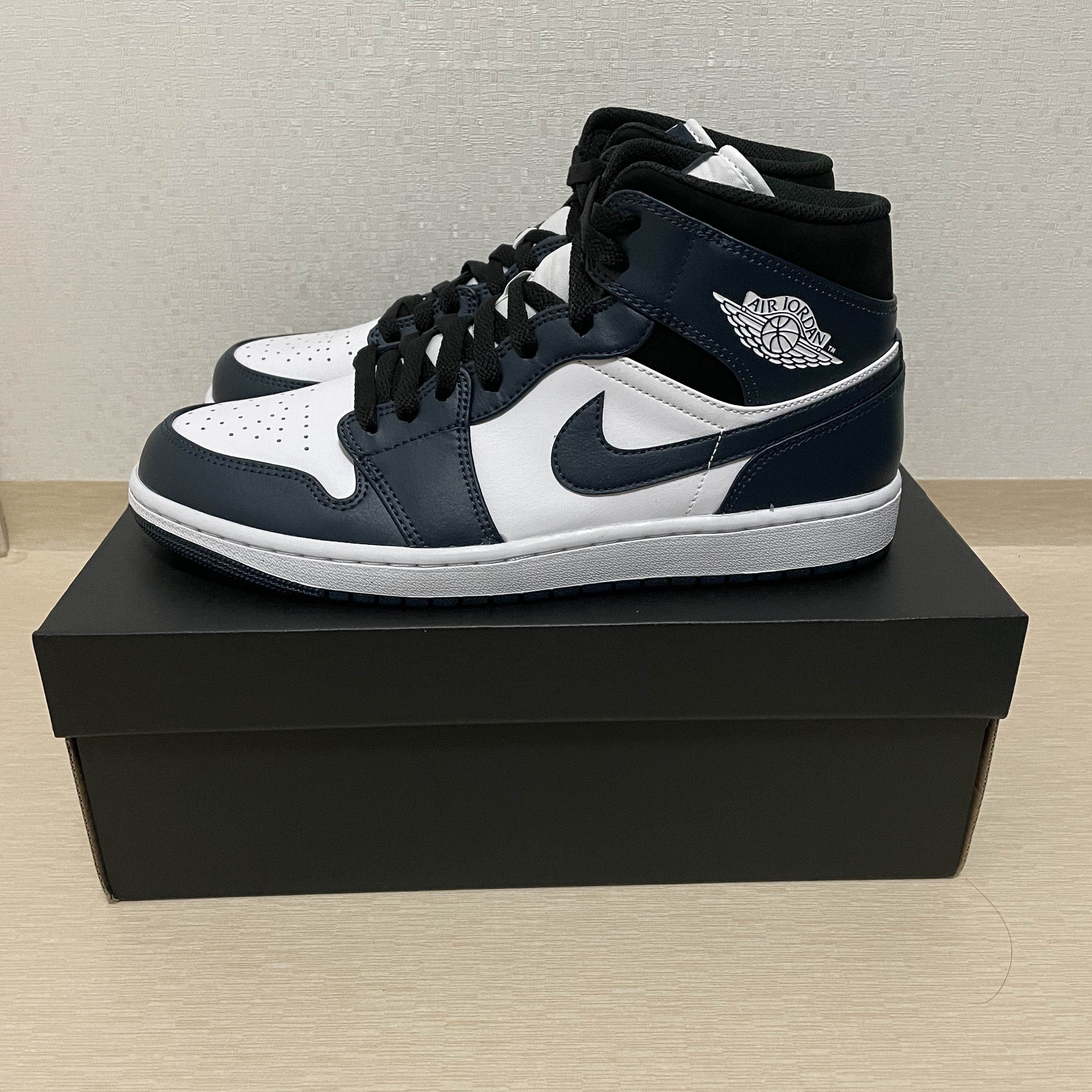 Jordan 1 Mid Dark Teal 착용 스타일 - 1