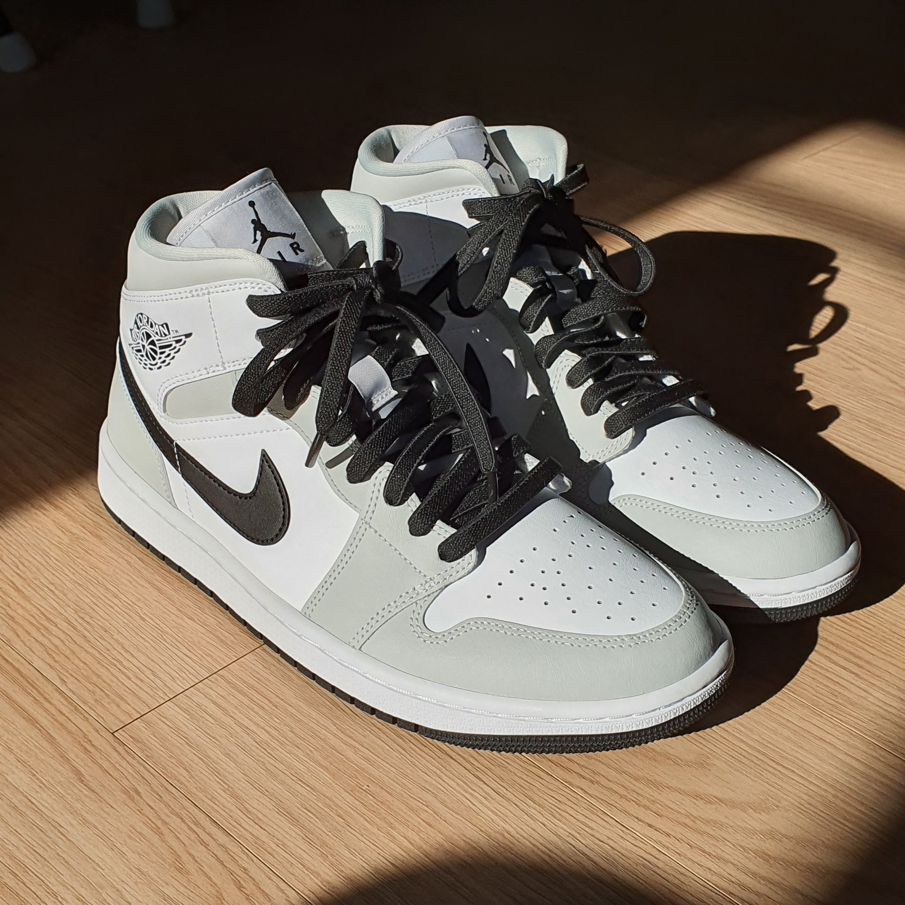 (W) Jordan 1 Mid Grey Fog 착용 스타일 - 2