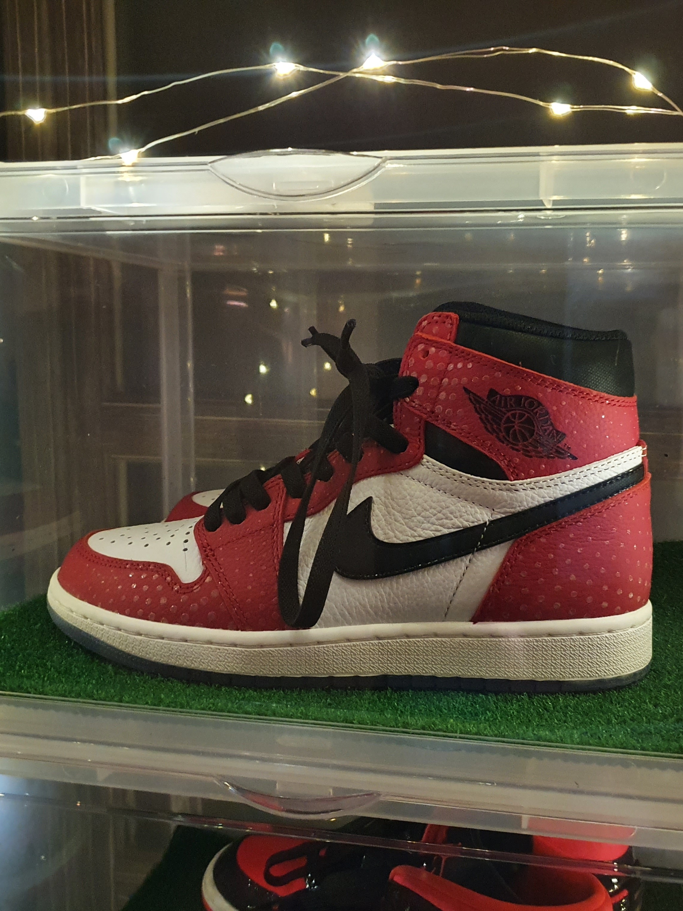 Jordan 1 Retro High Spider-Man Origin Story, Jordan 1 Retro High OG Chicago 2015 착용 스타일 - 3