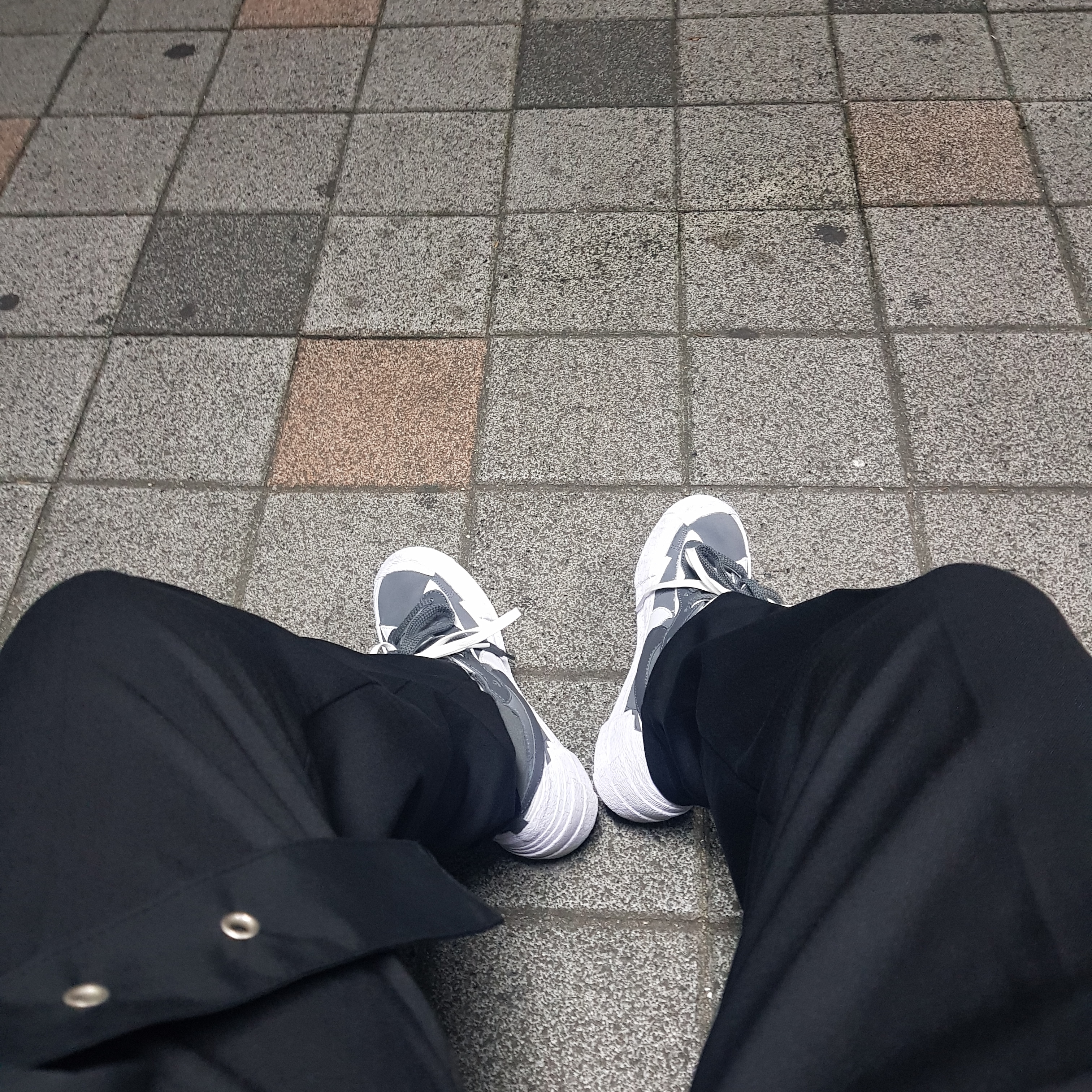 Nike x Sacai Blazer Low Iron Grey 착용 스타일
