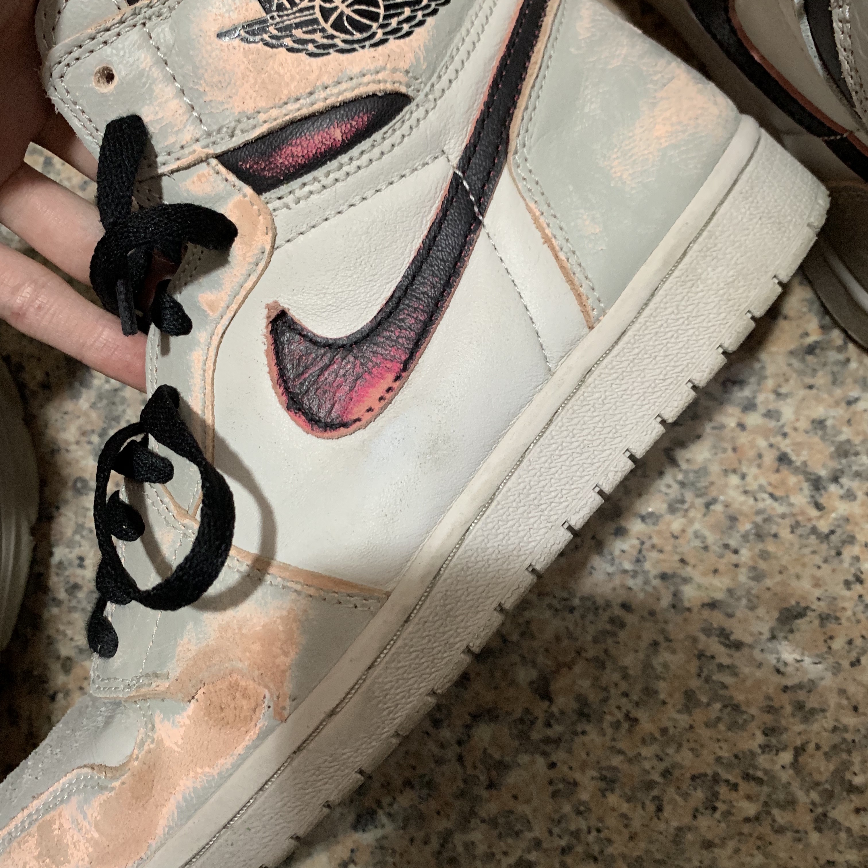 Jordan 1 Retro High OG Defiant SB NYC to Paris 착용 스타일 - 1