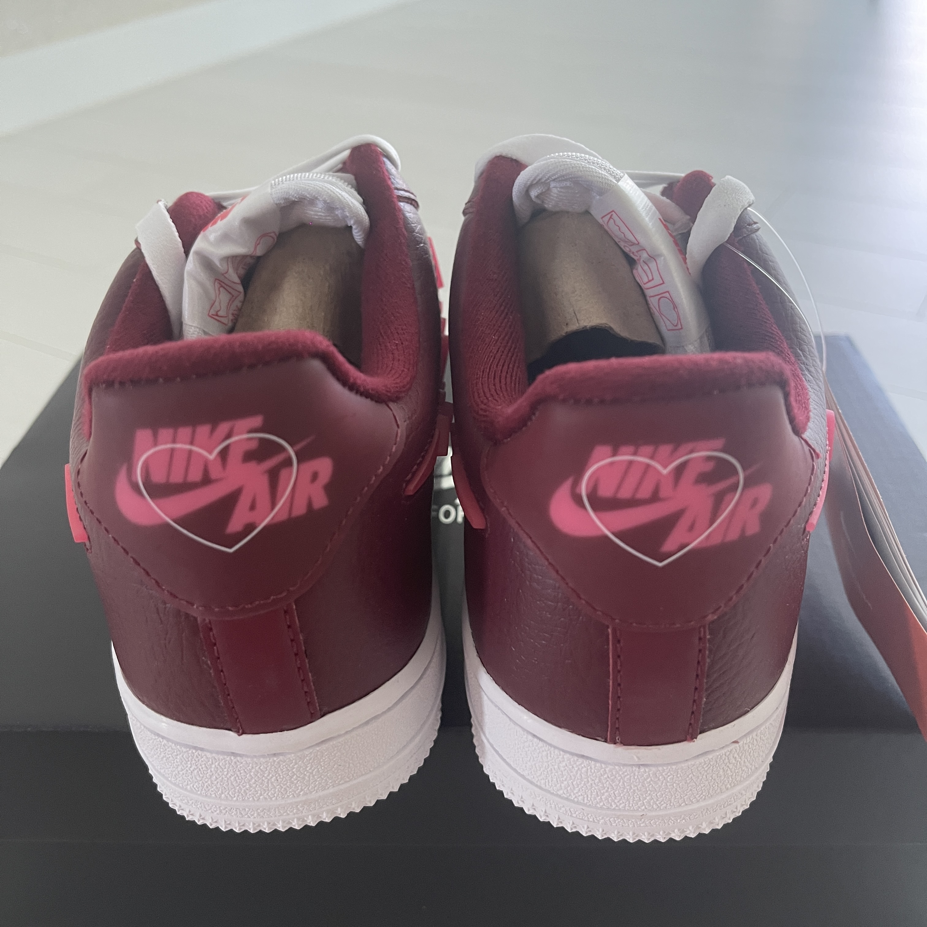 (W) Nike Air Force 1 '07 SE Low Love for All 착용 스타일 - 1