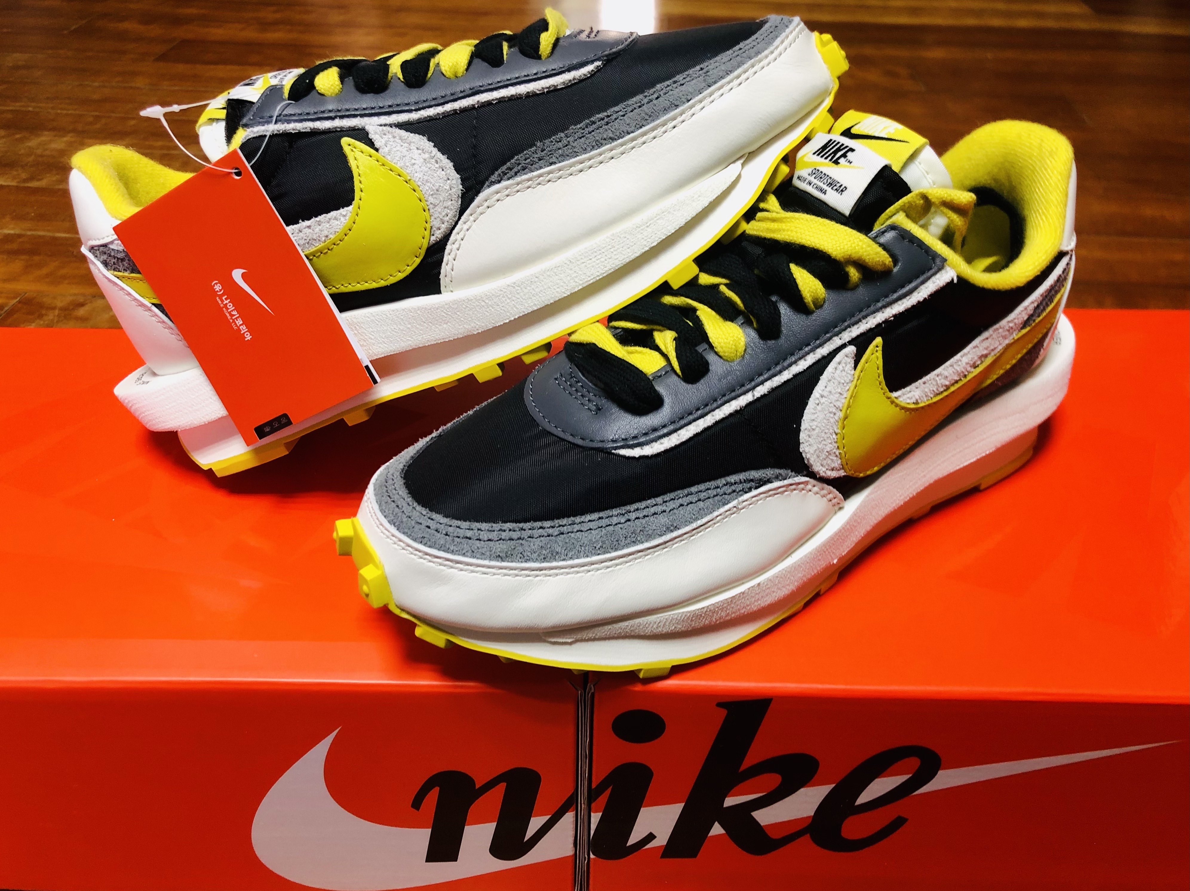Nike x Sacai x Undercover LDWaffle Black Bright Citron 착용 스타일
