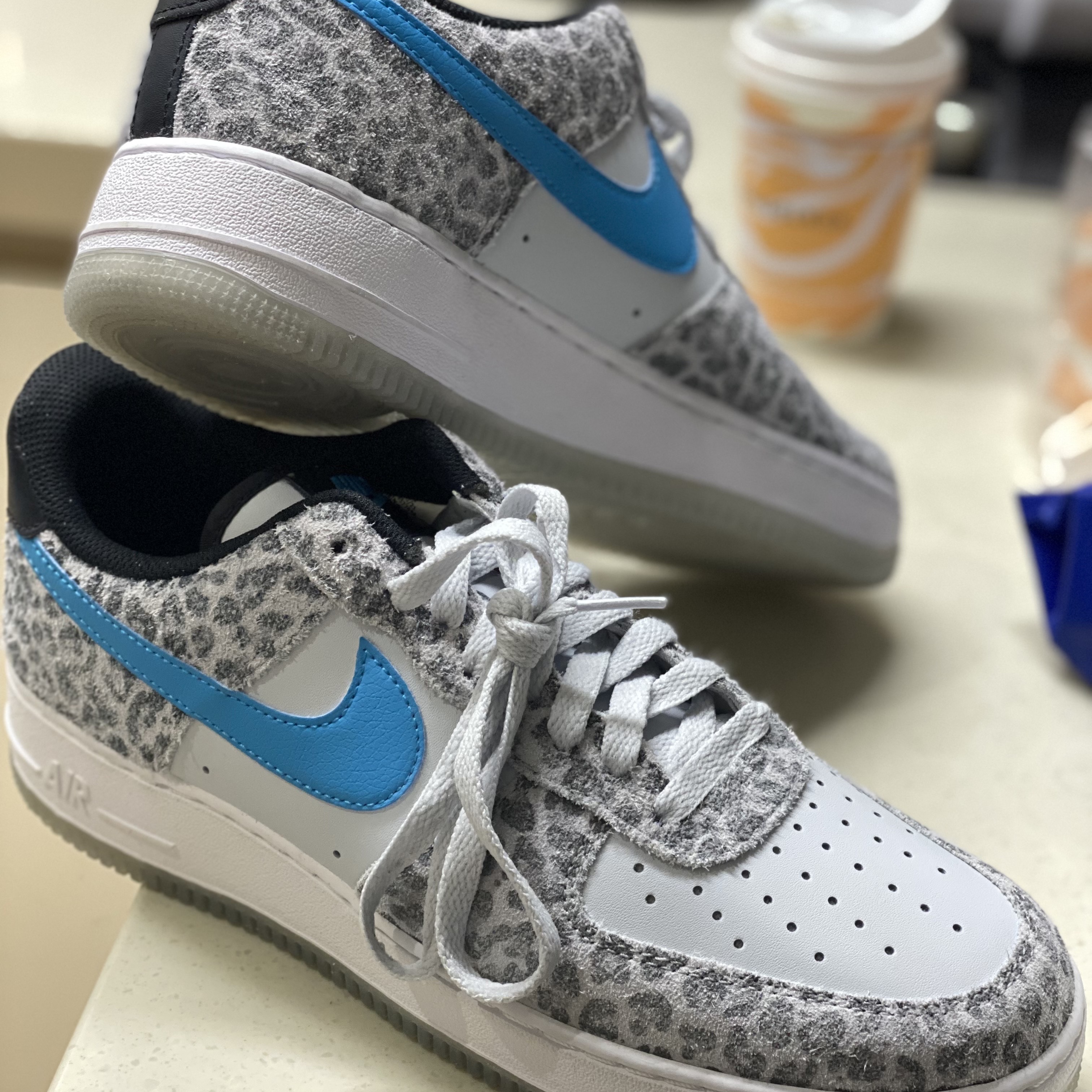 Nike Air Force 1 '07 PRM Pure Platinum 착용 스타일