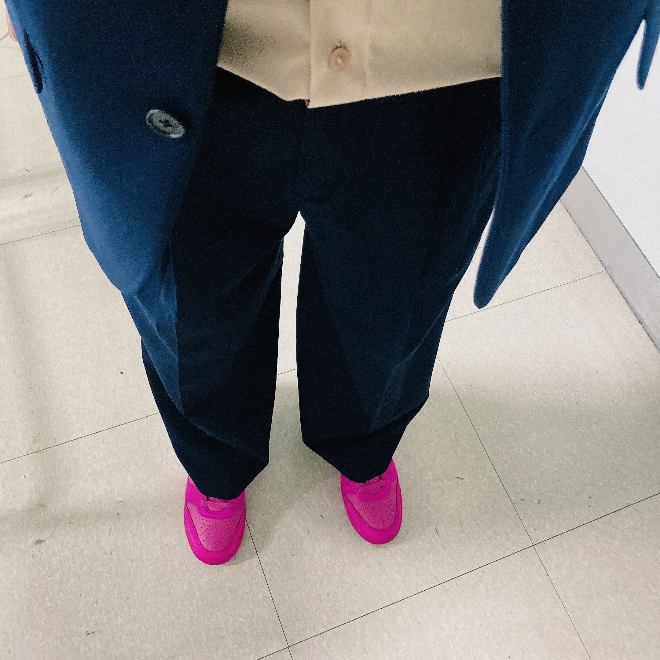 Nike x Ambush Dunk High Cosmic Fuchsia 착용 스타일 - 4