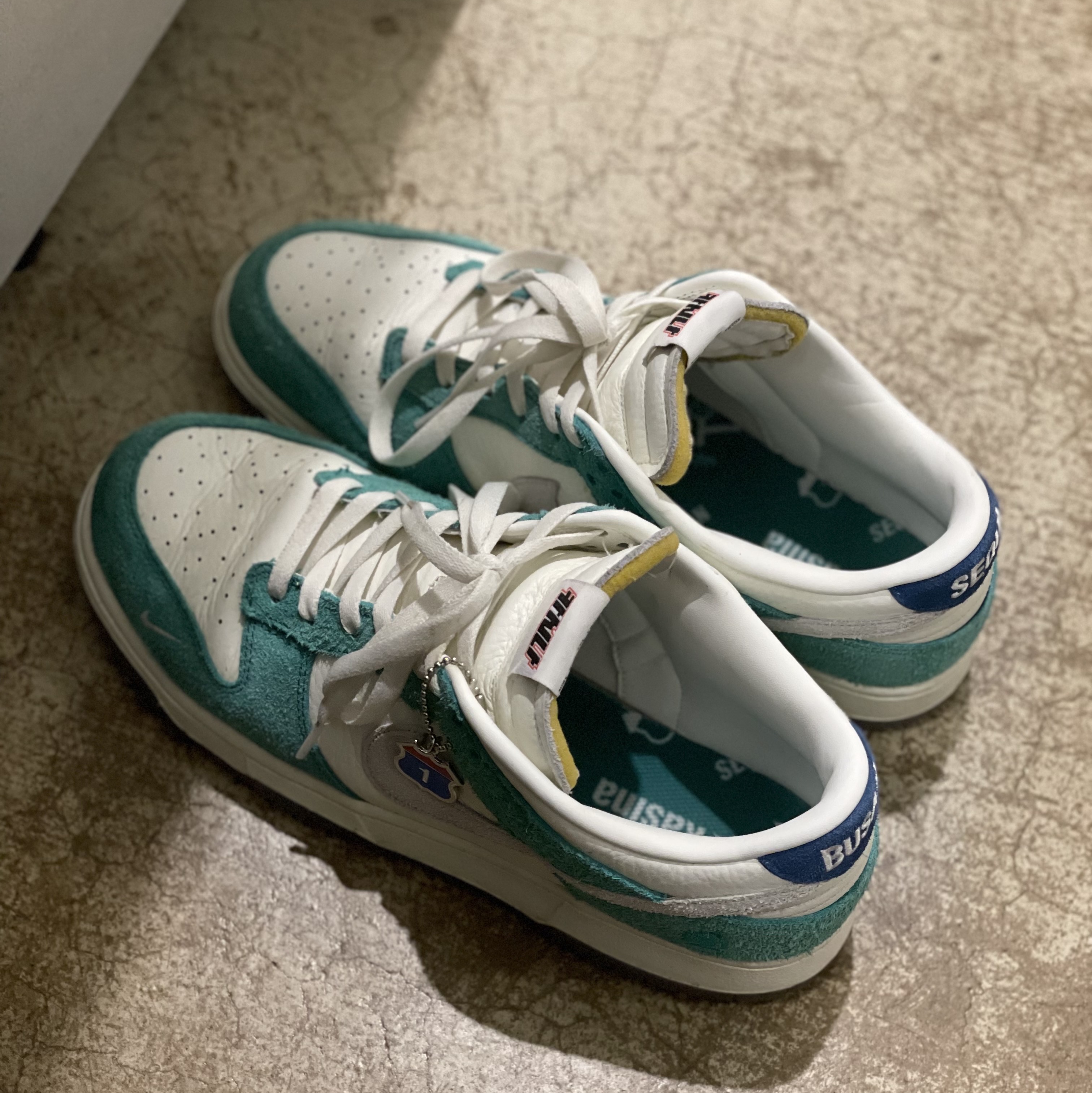 Nike x Kasina Dunk Low Road Sign - Kasina Exclusive 착용 스타일