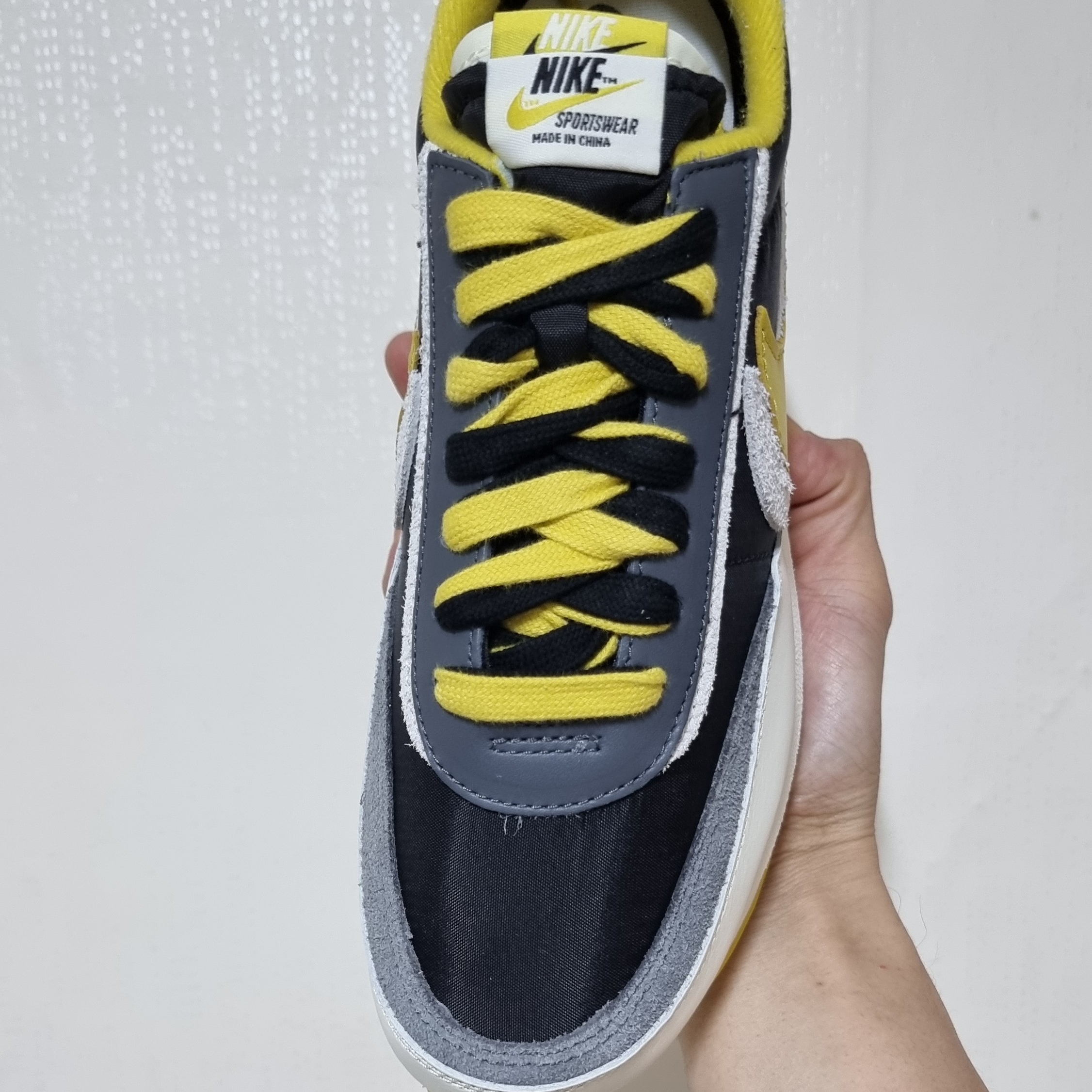 Nike x Sacai x Undercover LDWaffle Black Bright Citron 착용 스타일 - 3