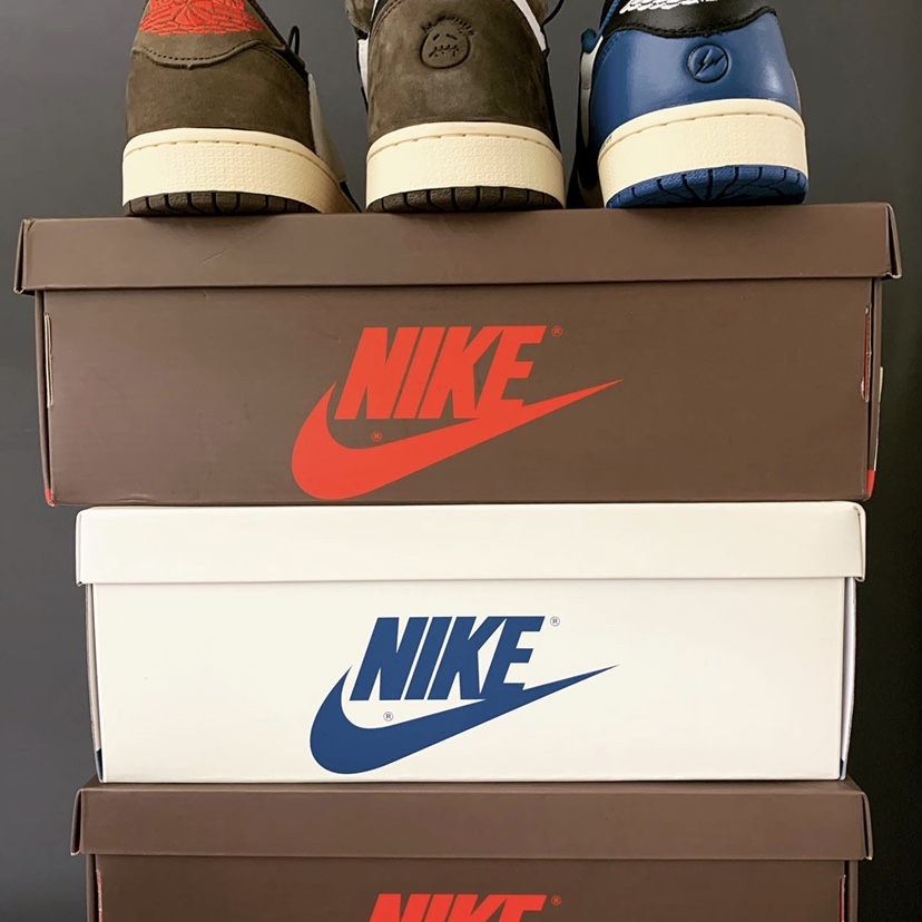 Jordan 1 x Travis Scott x Fragment Retro Low OG SP Military Blue, Jordan 1 x Travis Scott Retro High OG SP Mocha 착용 스타일