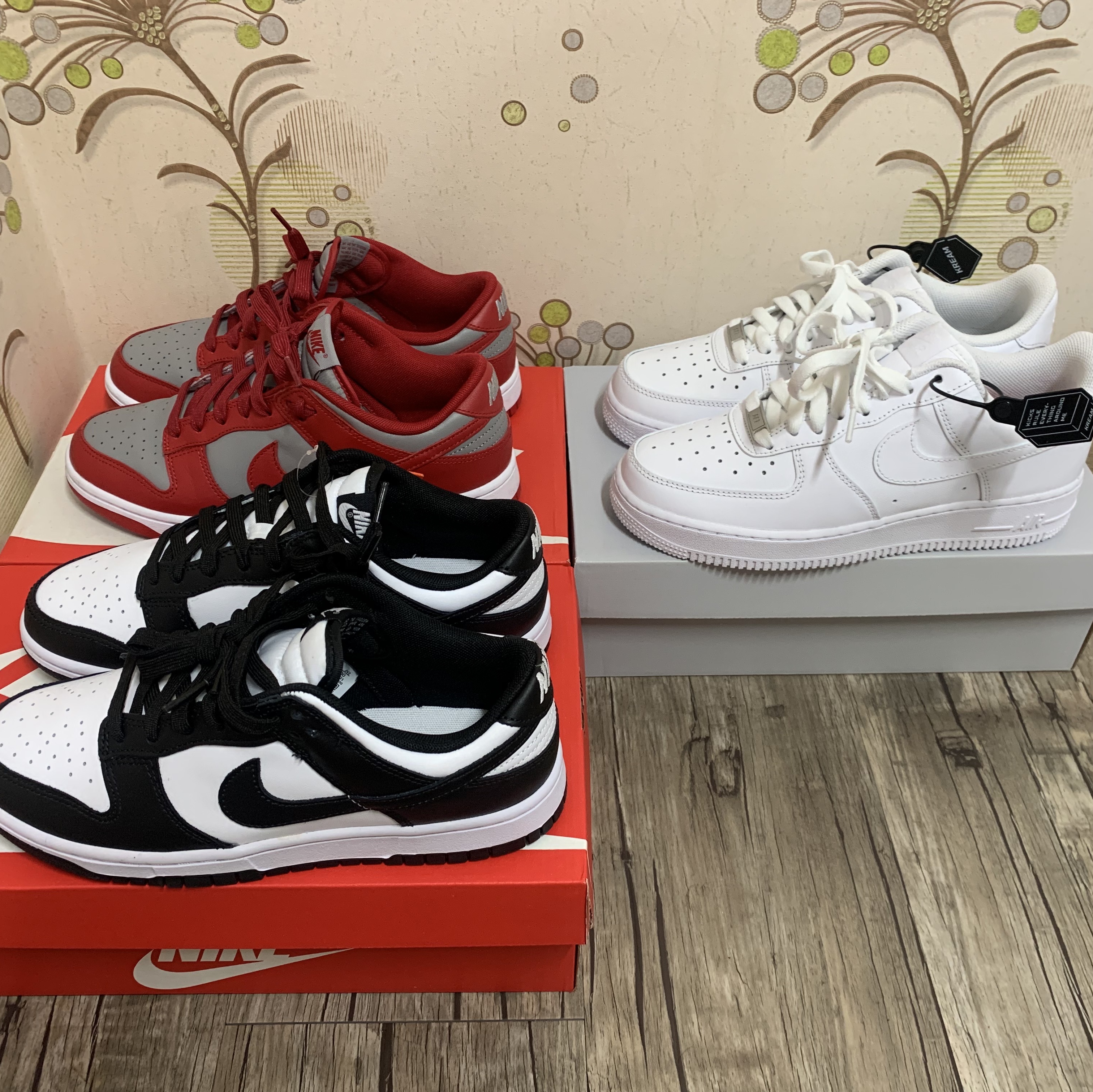 Nike Dunk Low Retro Black, Nike Air Force 1 '07 Low White 착용 스타일