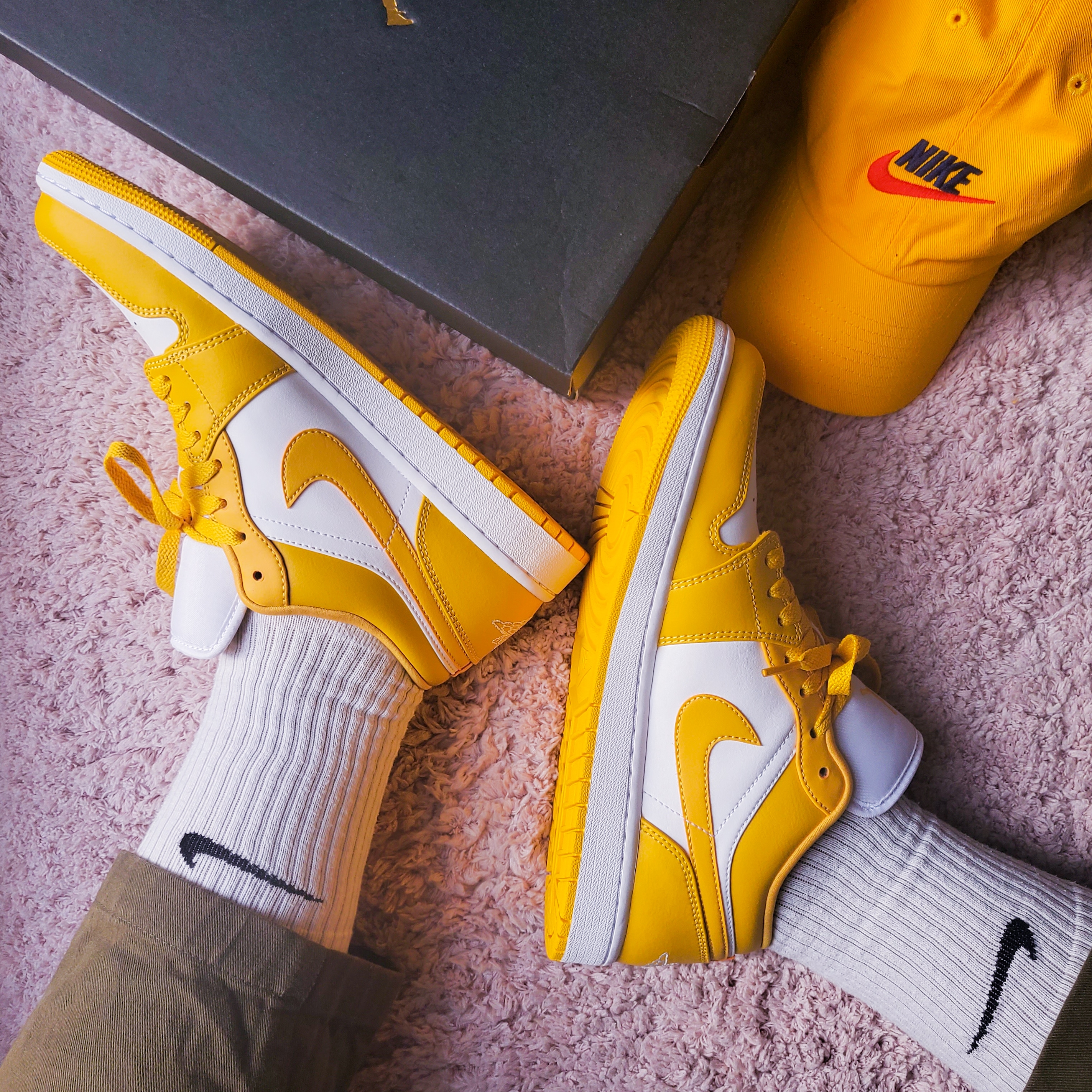 Jordan 1 Low Pollen 착용 스타일
