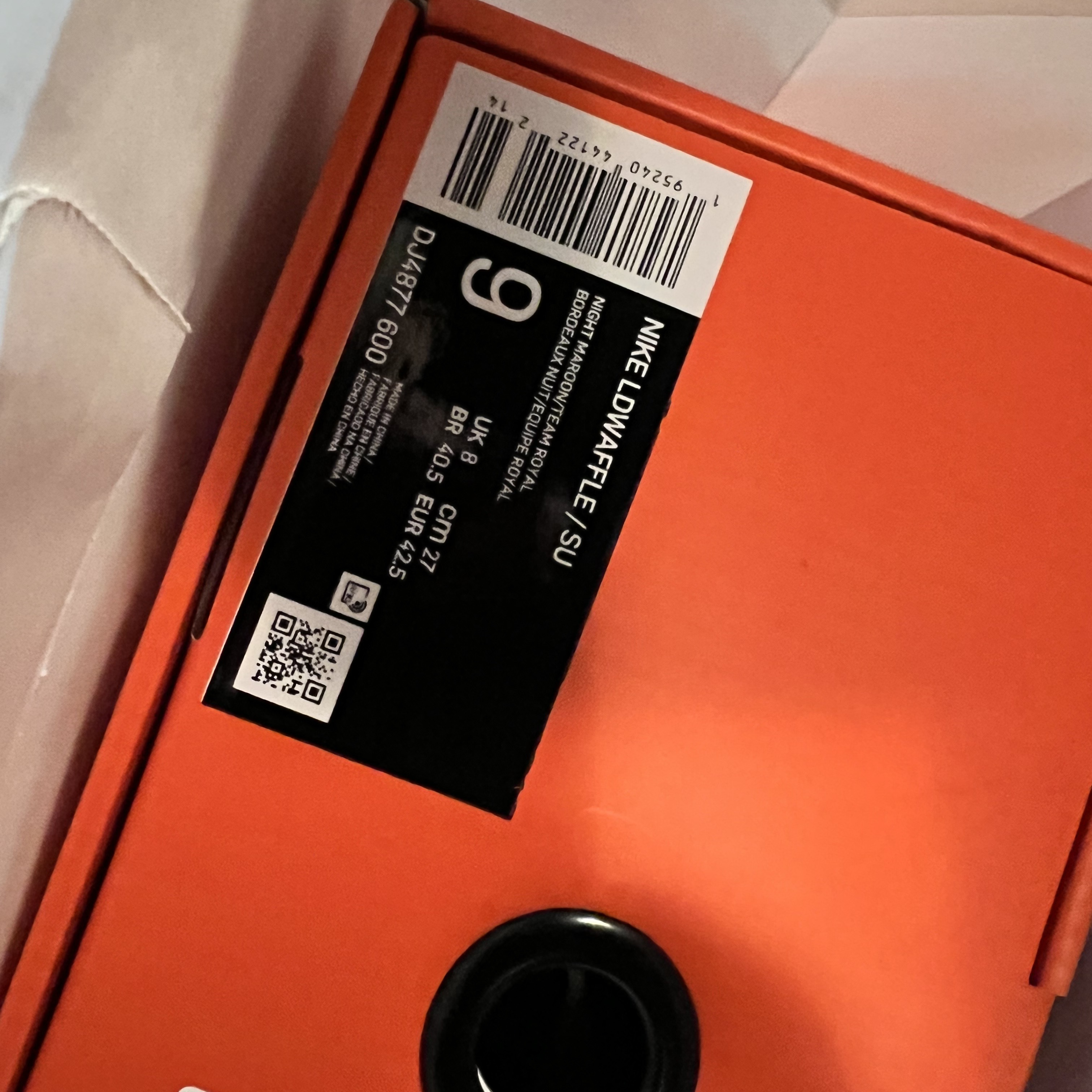 Nike x Sacai x Undercover LDWaffle Night Maroon Team Royal 착용 스타일