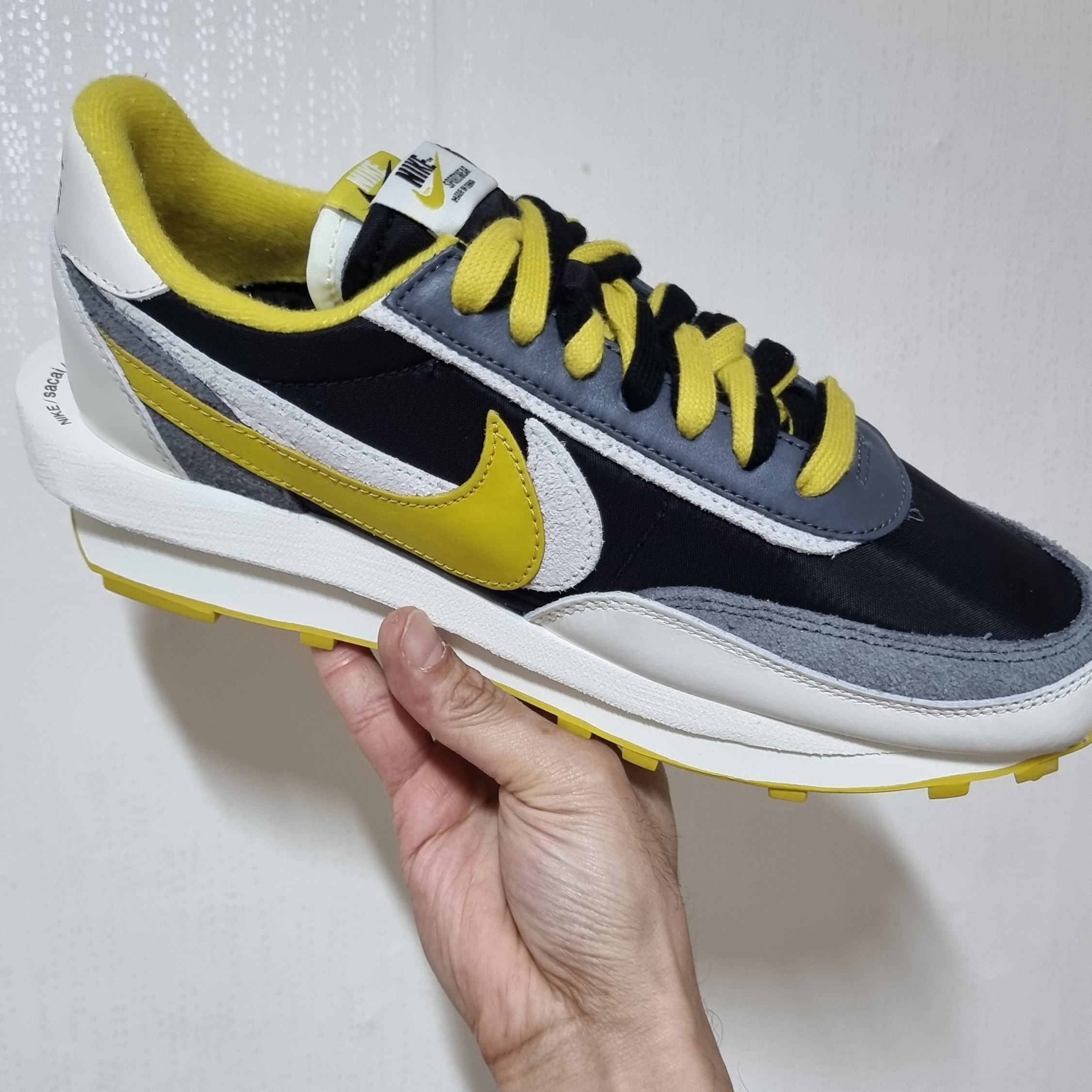 Nike x Sacai x Undercover LDWaffle Black Bright Citron 착용 스타일 - 1