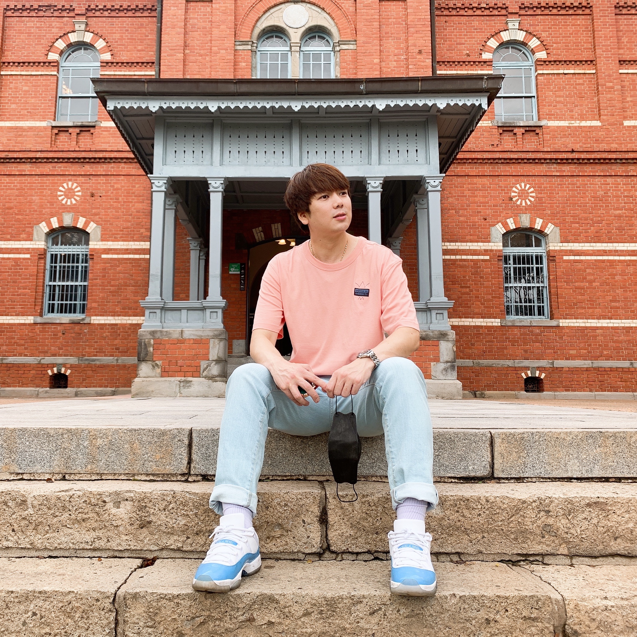 Jordan 11 Retro Low University Blue 2017 착용 스타일