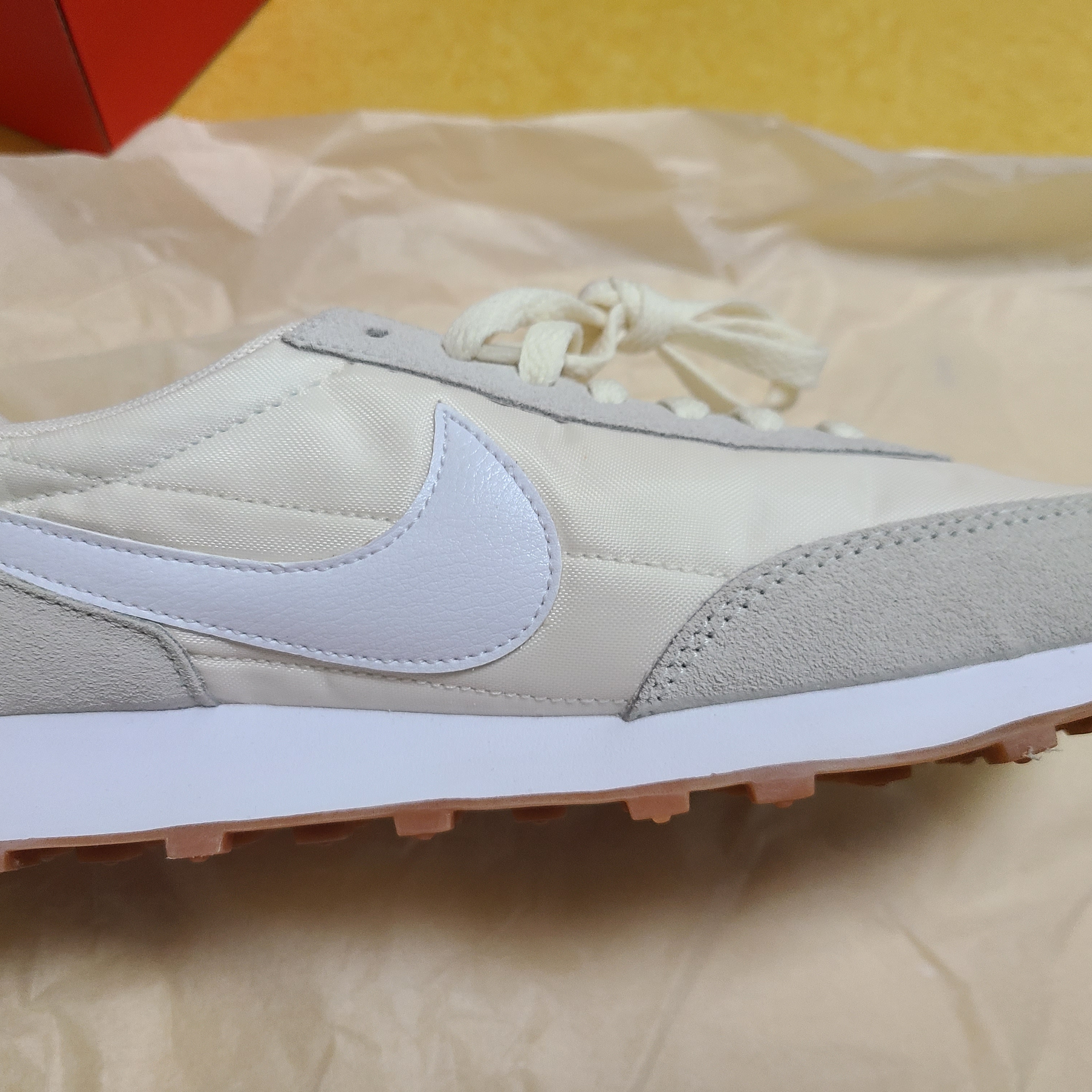 (W) Nike Daybreak Summit White 착용 스타일 - 2