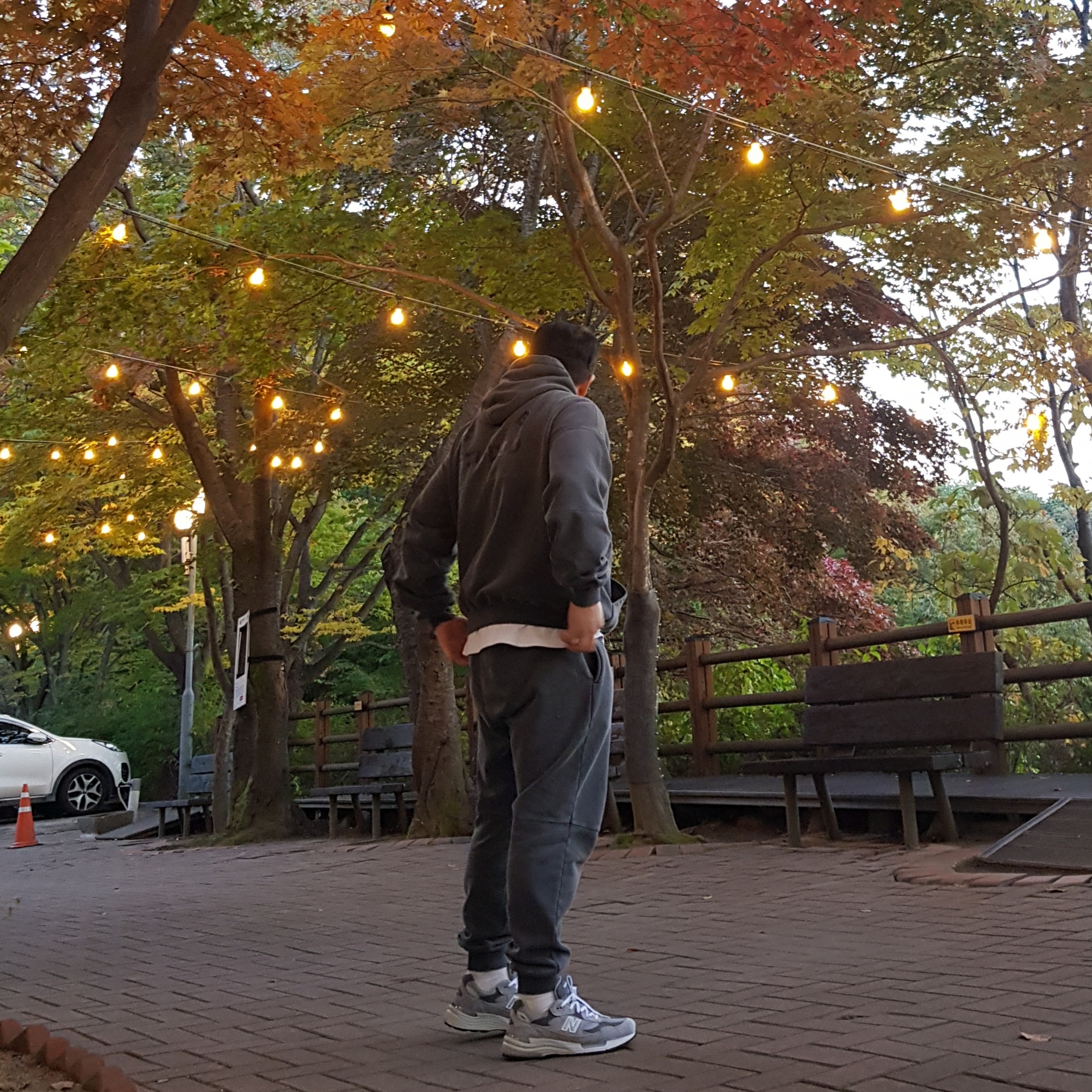 IAB Studio Blocked Pigment Hoodie Black, IAB Studio Blocked Pigment Sweatpants Black 착용 스타일