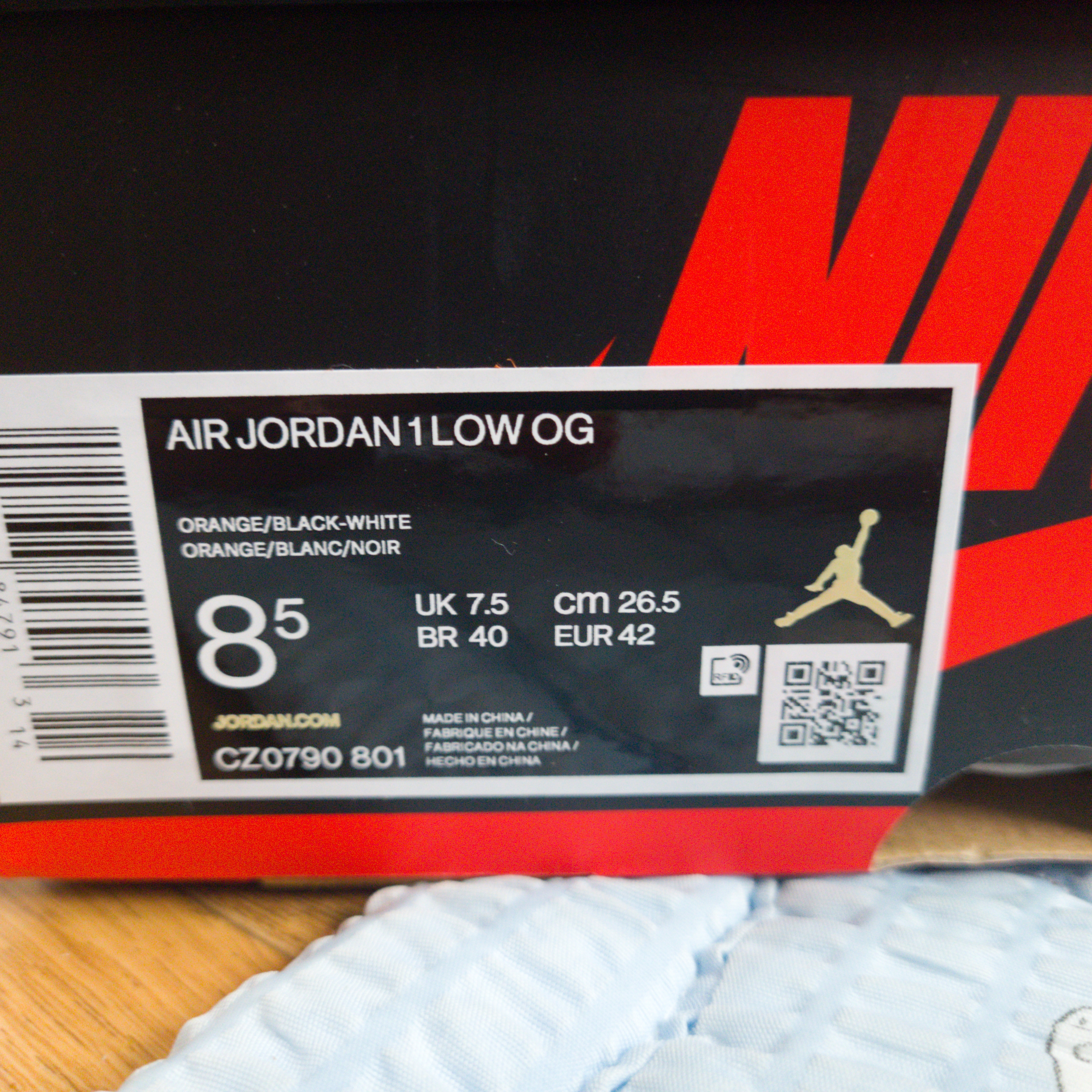 Jordan 1 Low OG Starfish 착용 스타일 - 2