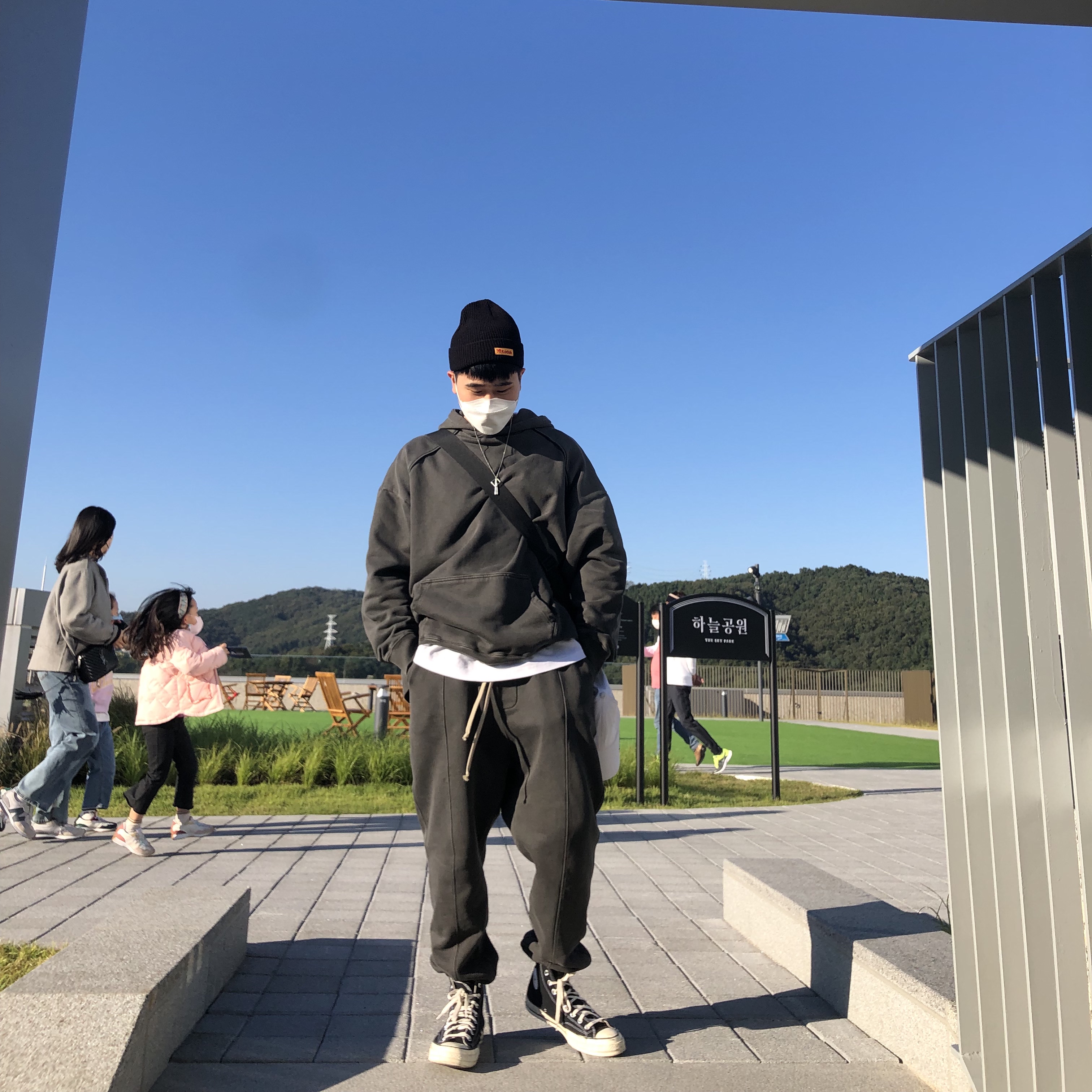 Converse Chuck 70 Hi Black 착용 스타일