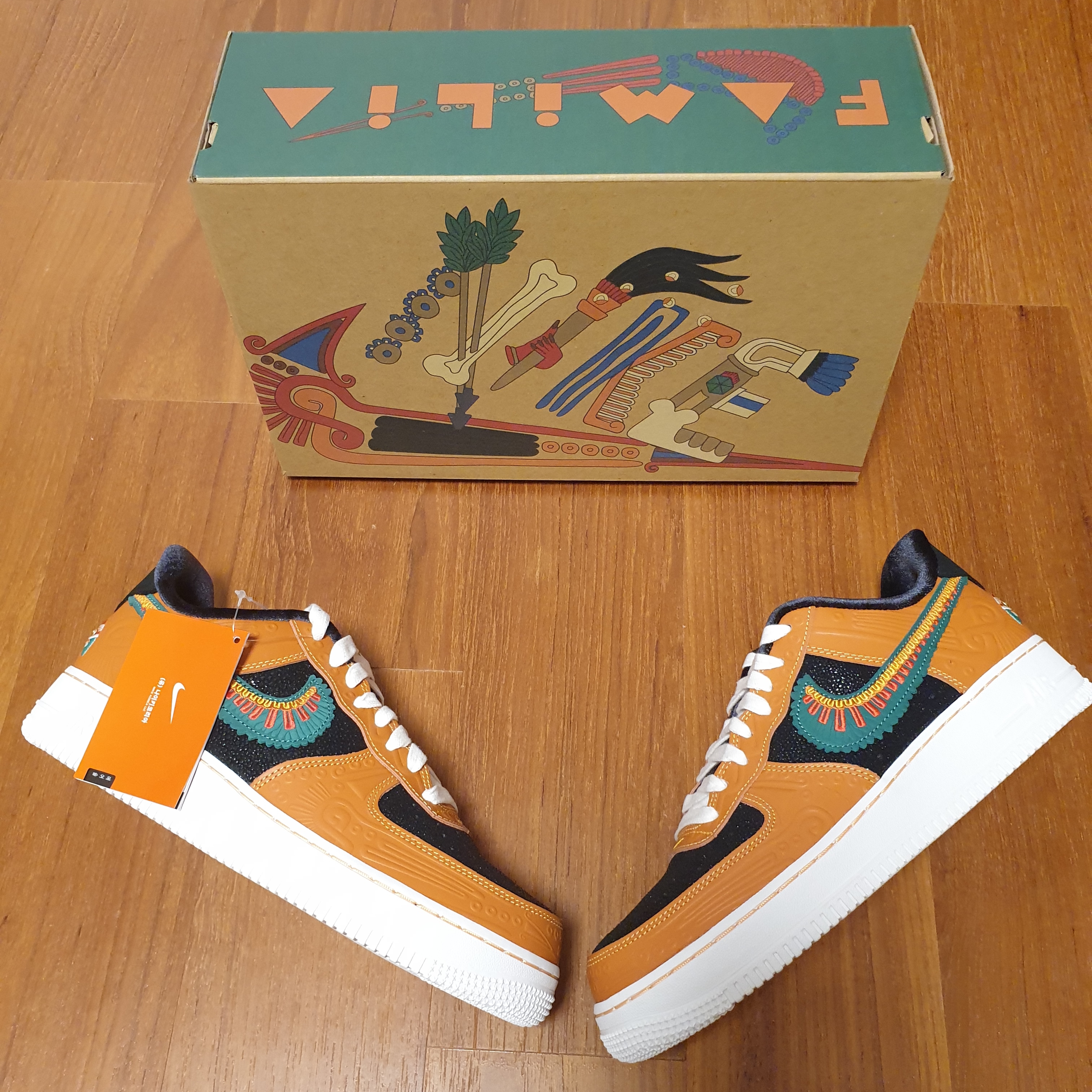 Nike Air Force 1 '07 LX Siempre Familia 착용 스타일 - 2