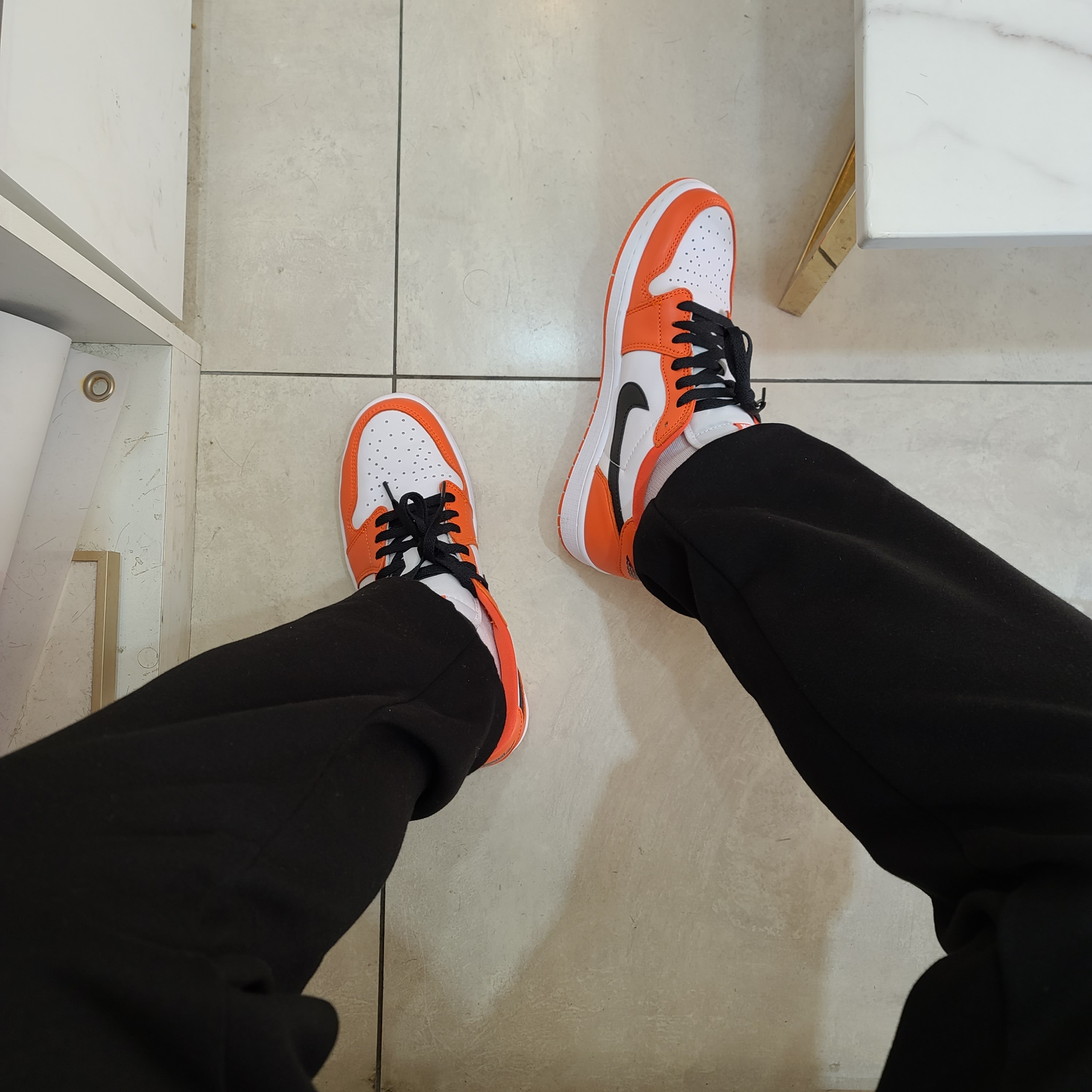 Jordan 1 Low OG Starfish 착용 스타일