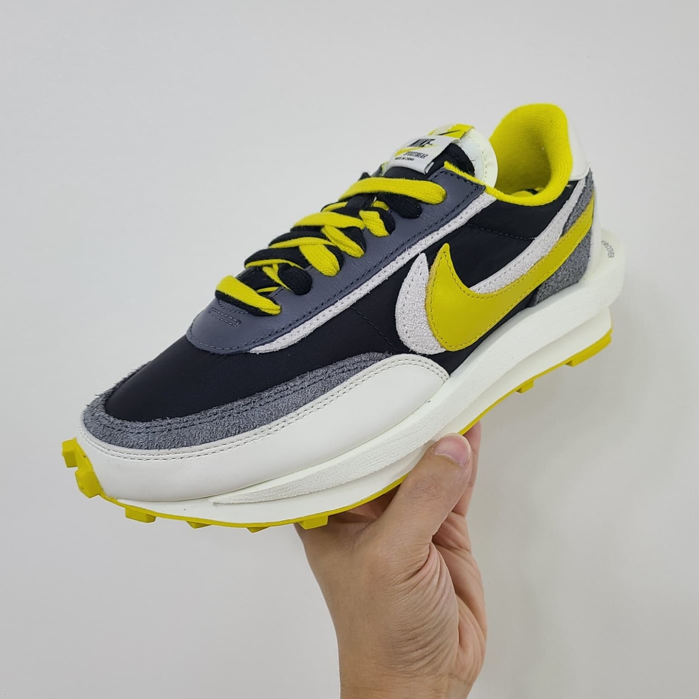 Nike x Sacai x Undercover LDWaffle Black Bright Citron 착용 스타일 - 1