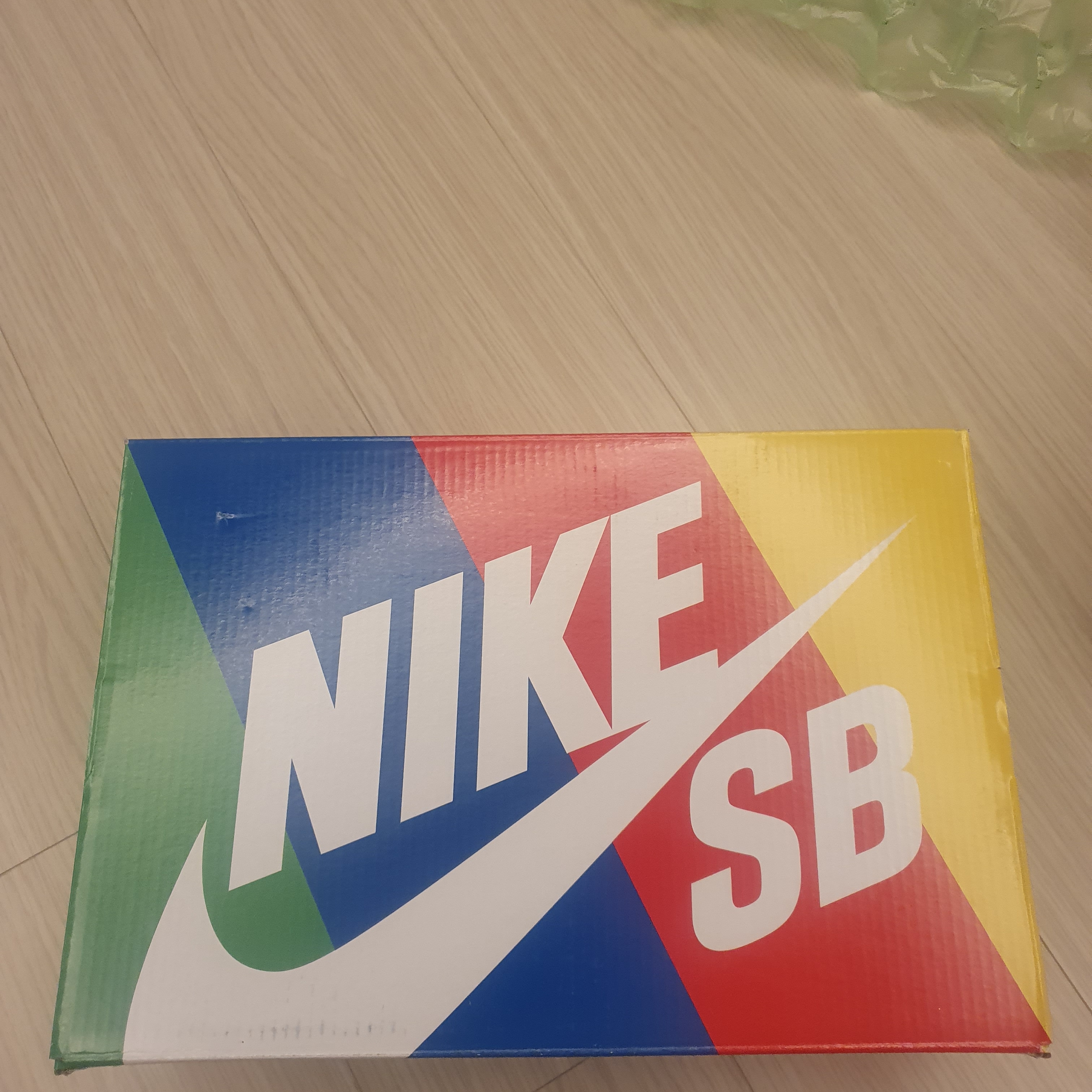 Nike x Gundam SB Dunk High Pro QS Unicorn Banshee 착용 스타일 - 1