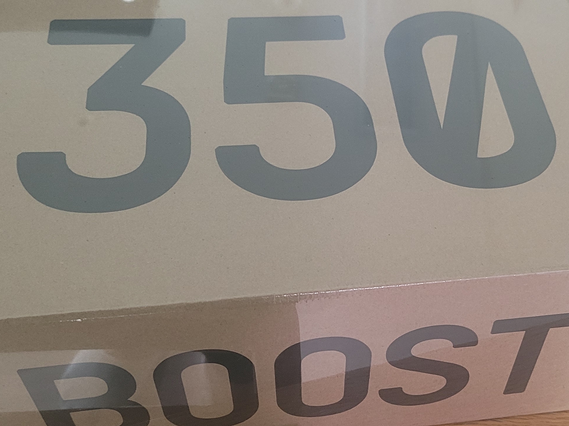Adidas Yeezy Boost 350 V2 Light 착용 스타일 - 1