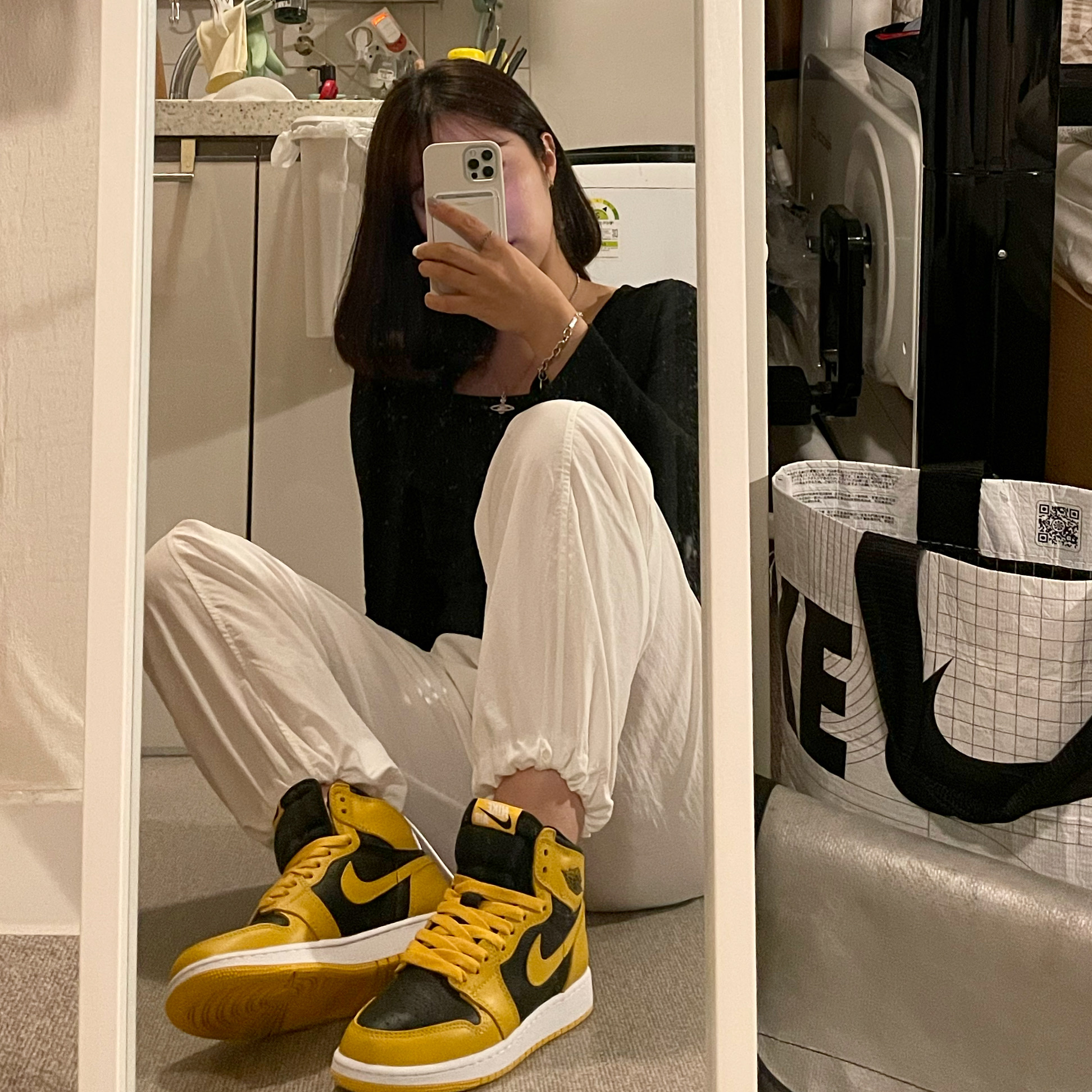 (GS) Jordan 1 Retro High OG Pollen 착용 스타일 - 1