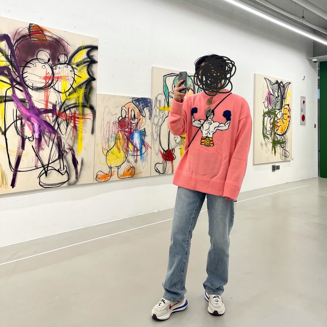 Nike x Sacai VaporWaffle Royal Fuchsia 착용 스타일