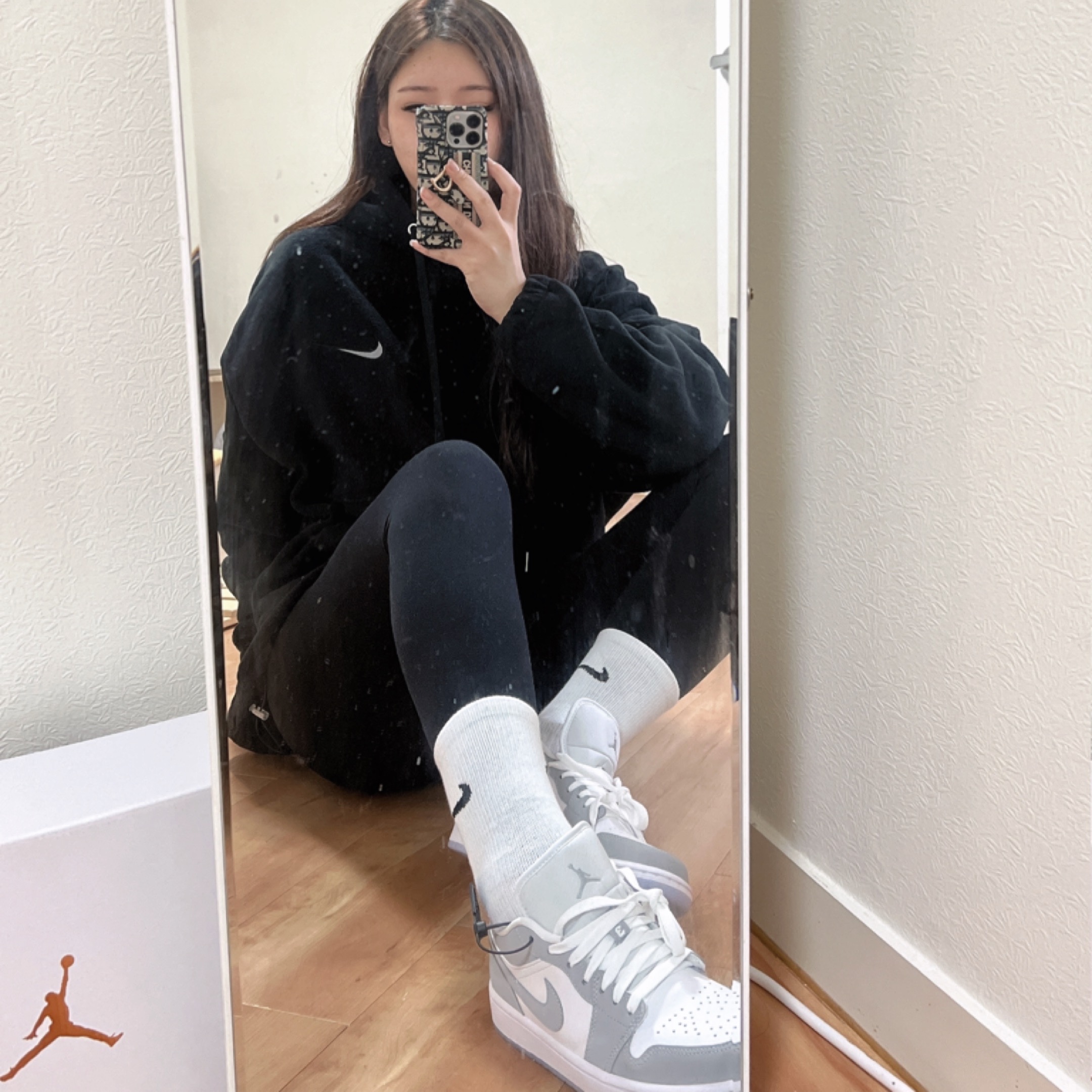 (W) Jordan 1 Low White Wolf Grey 착용 스타일