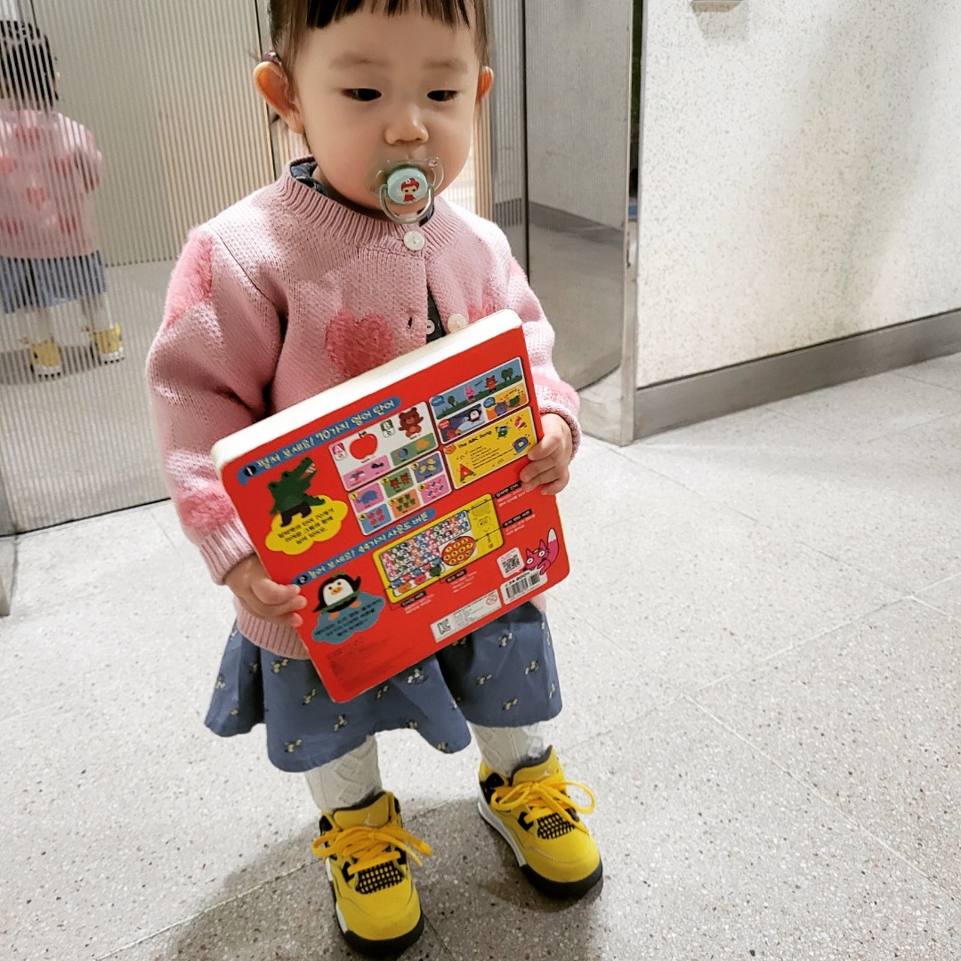 (TD) Jordan 4 Retro Tour Yellow 착용 스타일